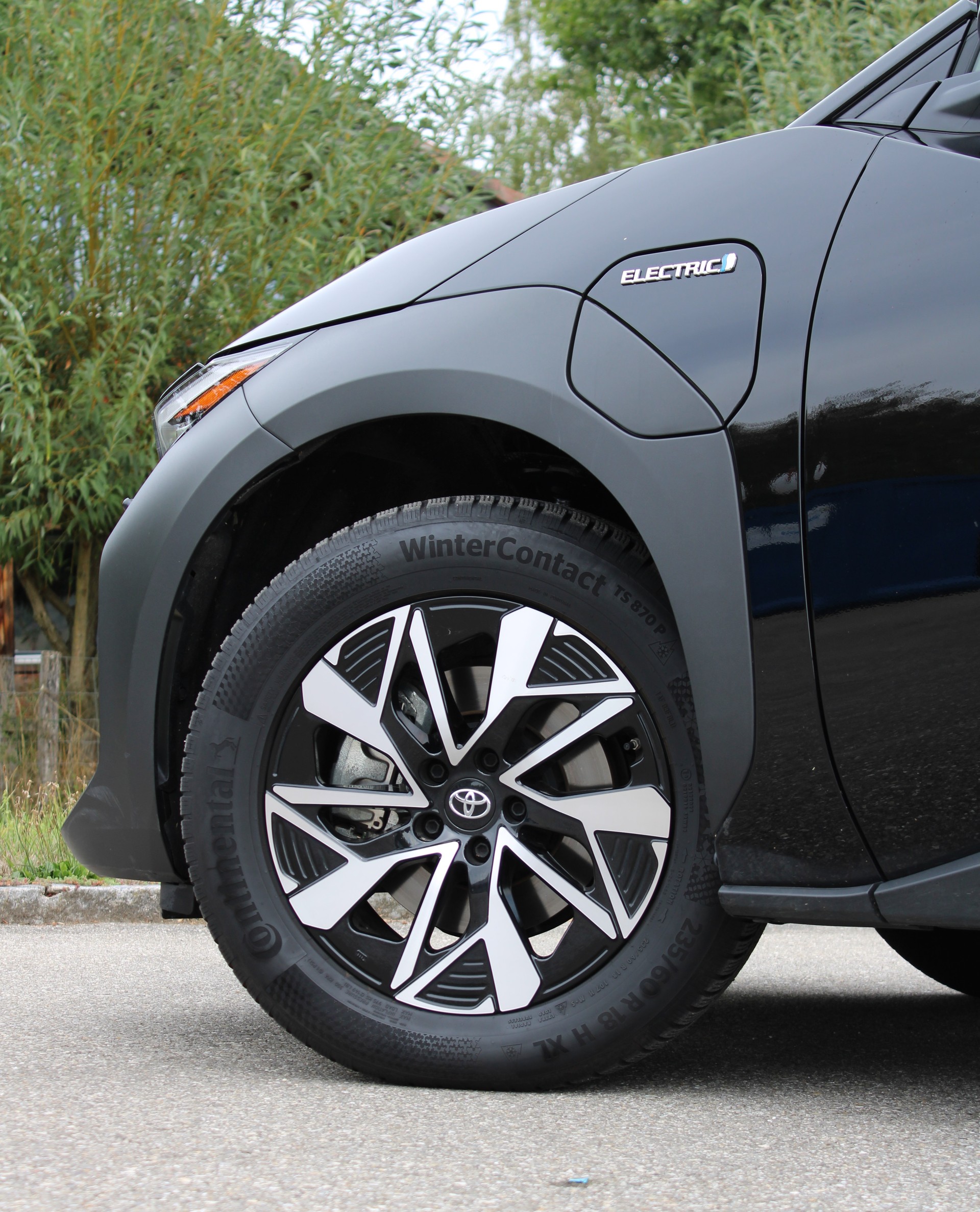 TOYOTA bZ4X Style 71,4 kWh 4WD-image-9