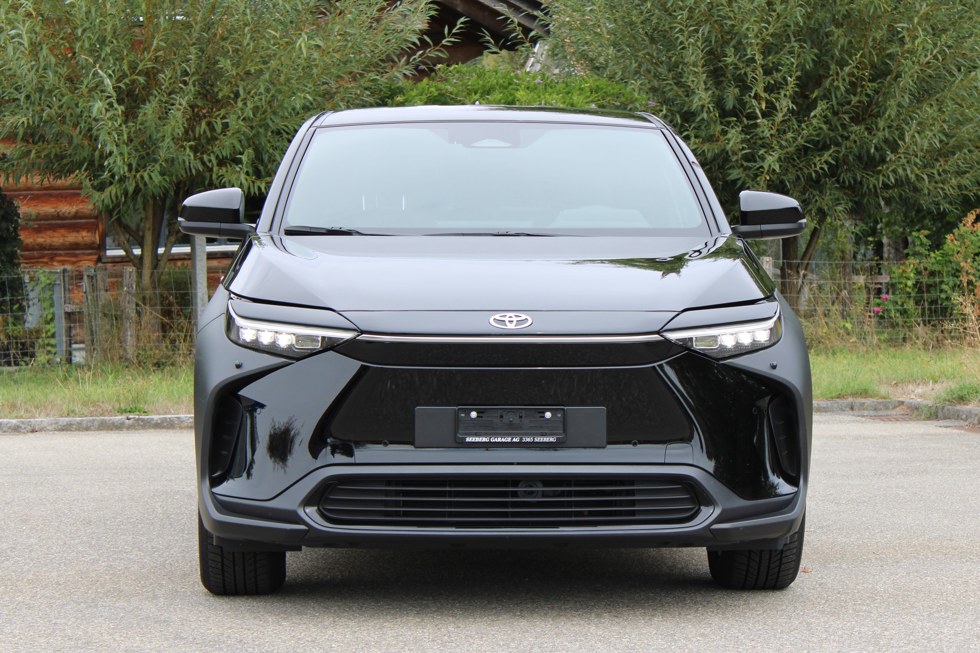 TOYOTA bZ4X Style 71,4 kWh 4WD-image-4
