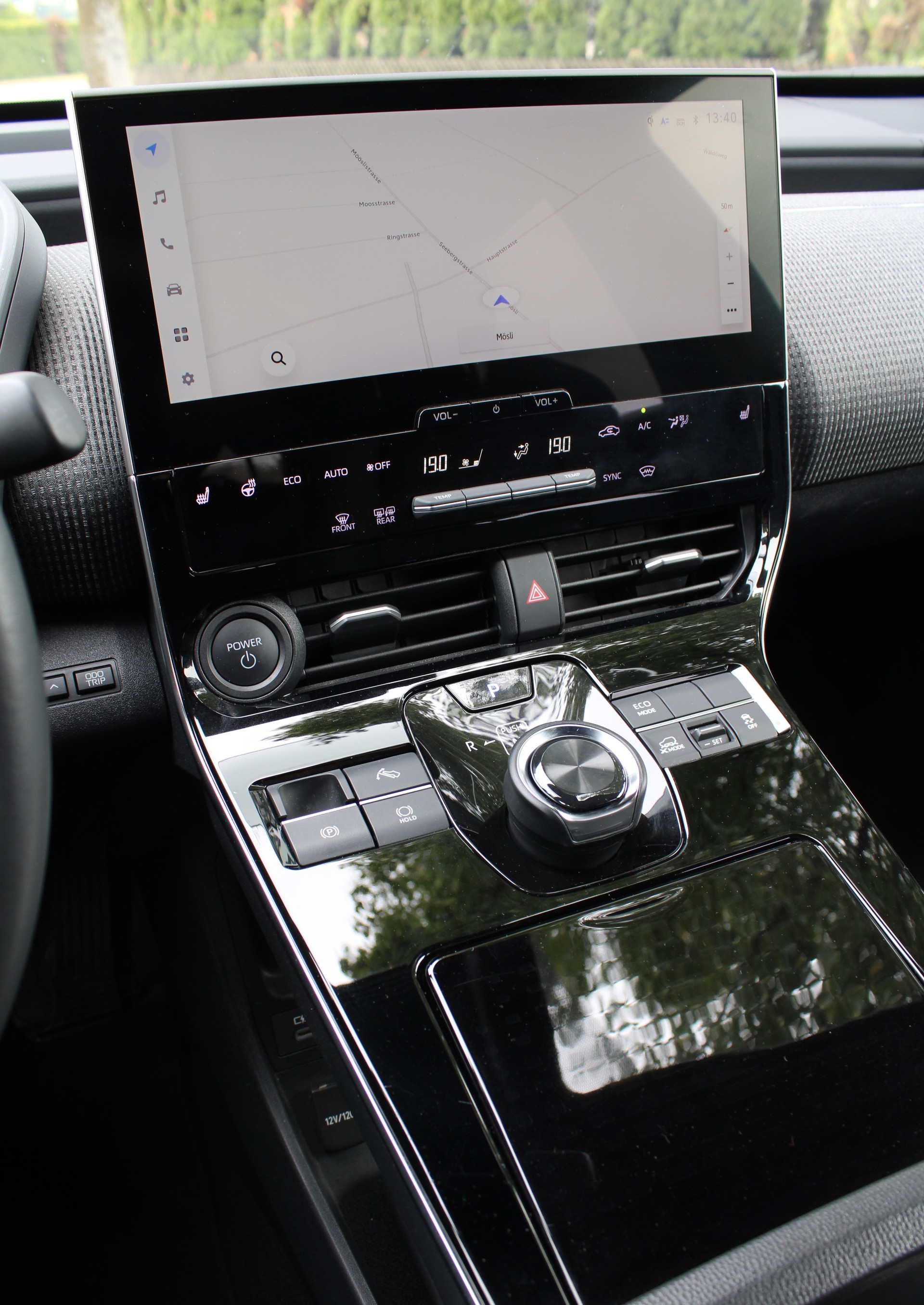 TOYOTA bZ4X Style 71,4 kWh 4WD-image-15