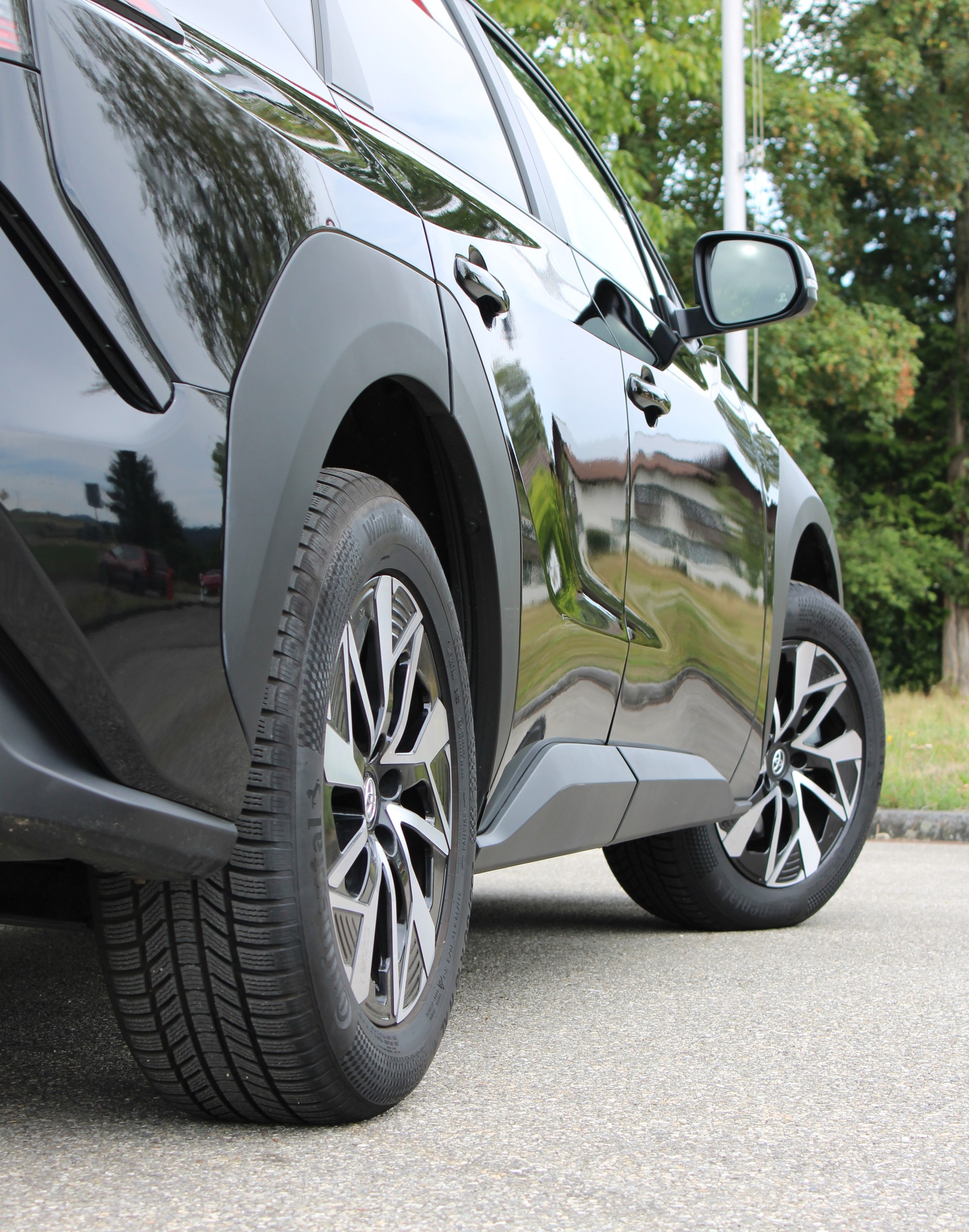 TOYOTA bZ4X Style 71,4 kWh 4WD-image-10