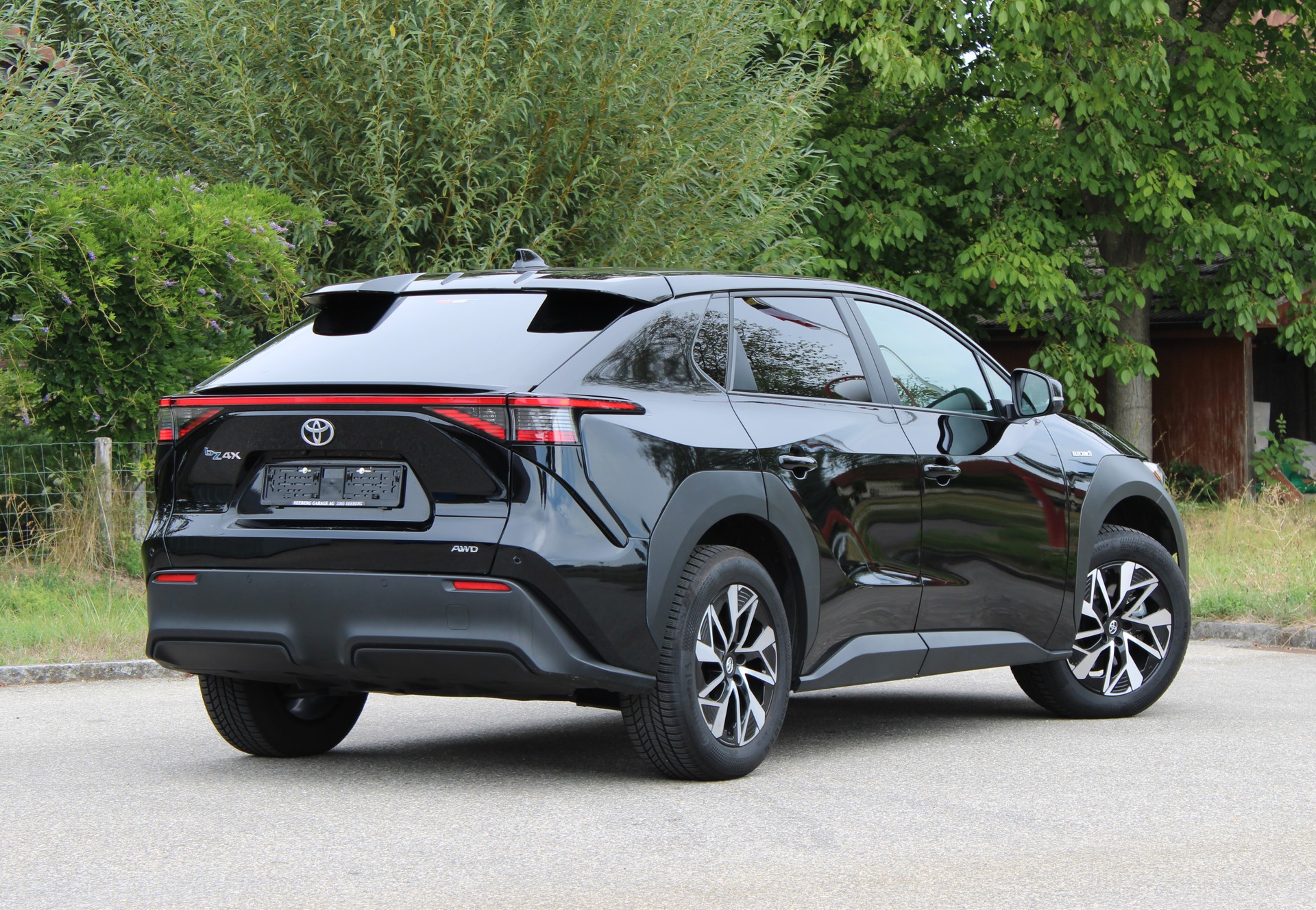 TOYOTA bZ4X Style 71,4 kWh 4WD-image-7