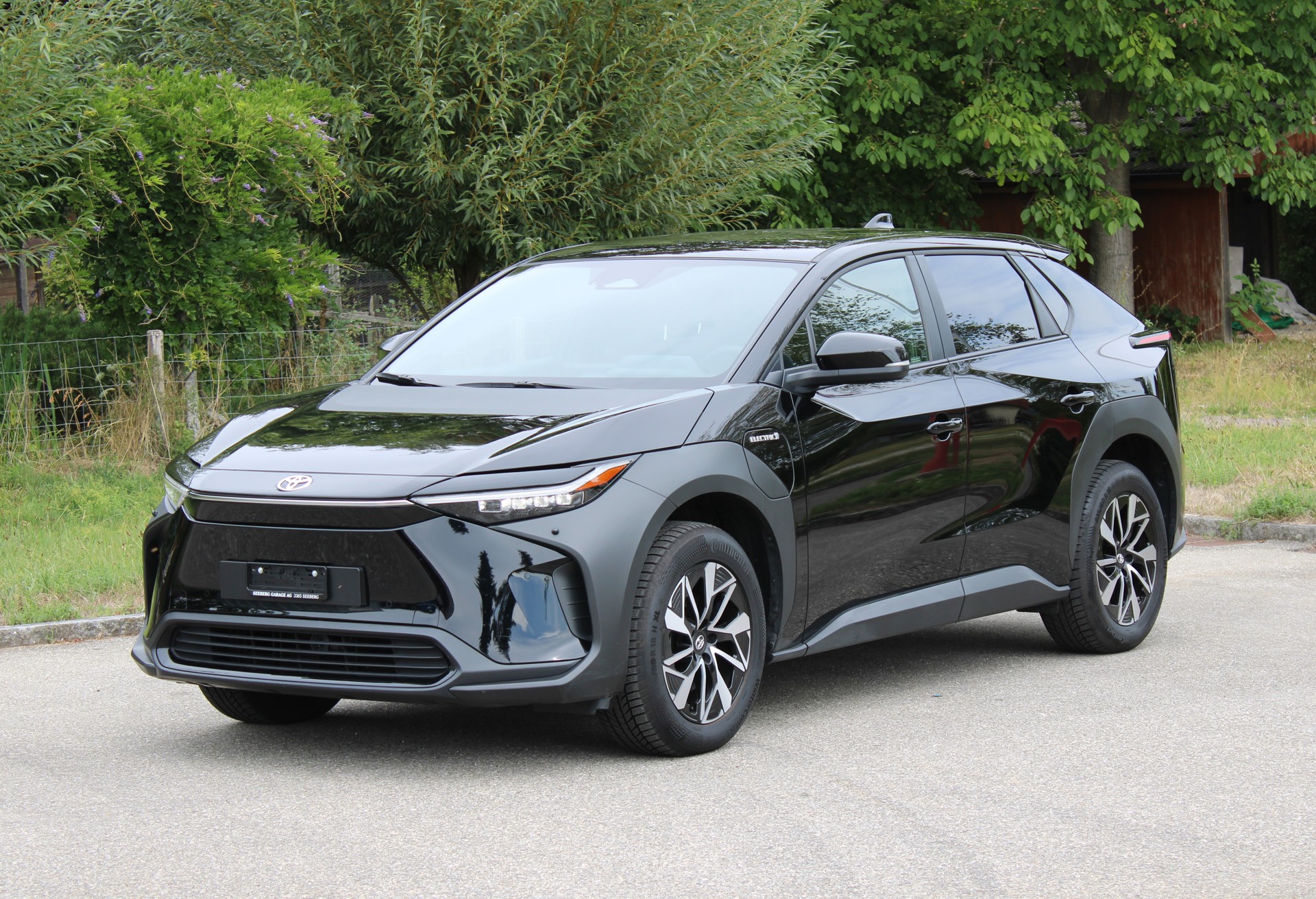 TOYOTA bZ4X Style 71,4 kWh 4WD-image-6