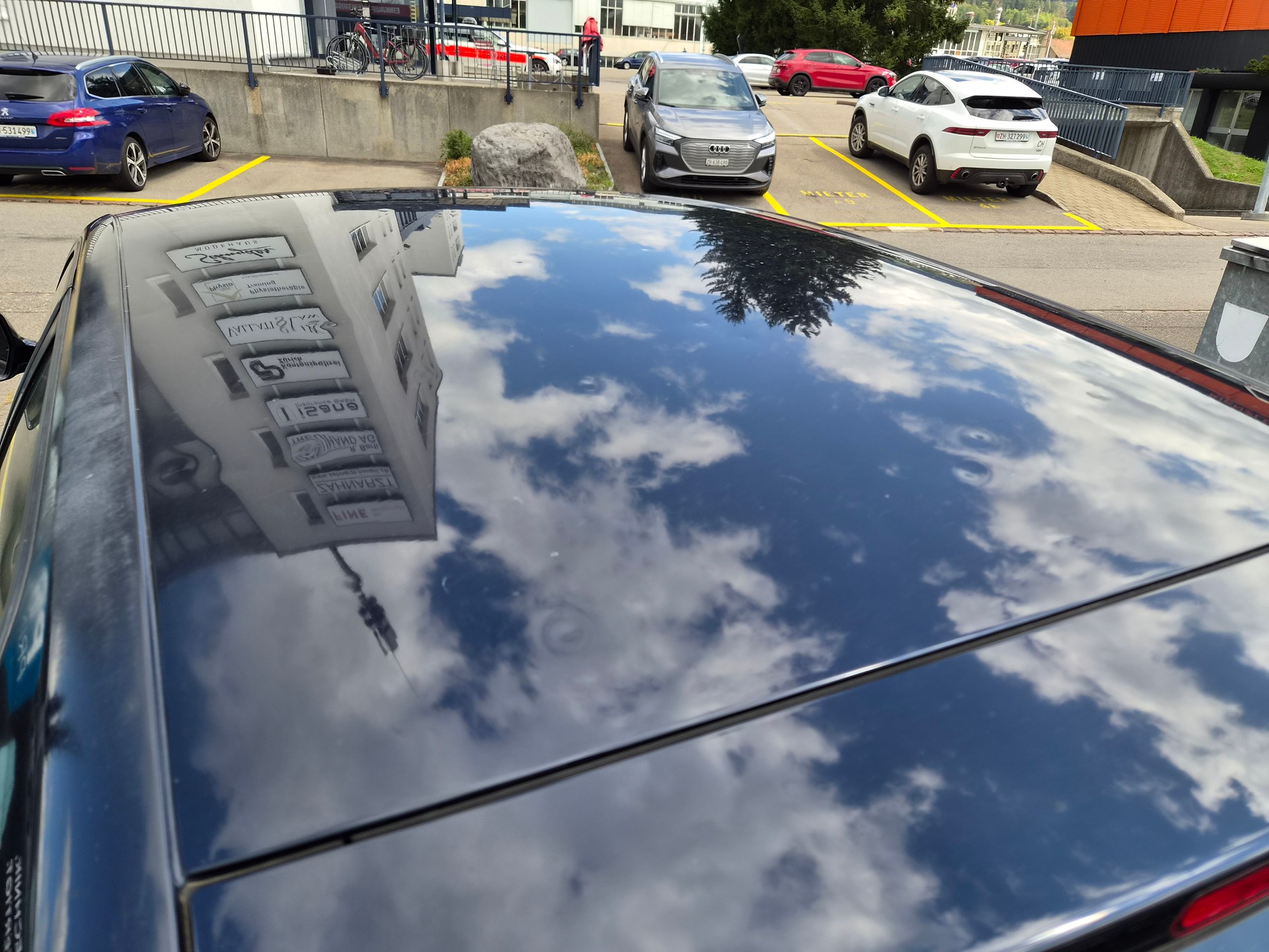 AUDI A3 1.6 Attraction S-tronic-image-6
