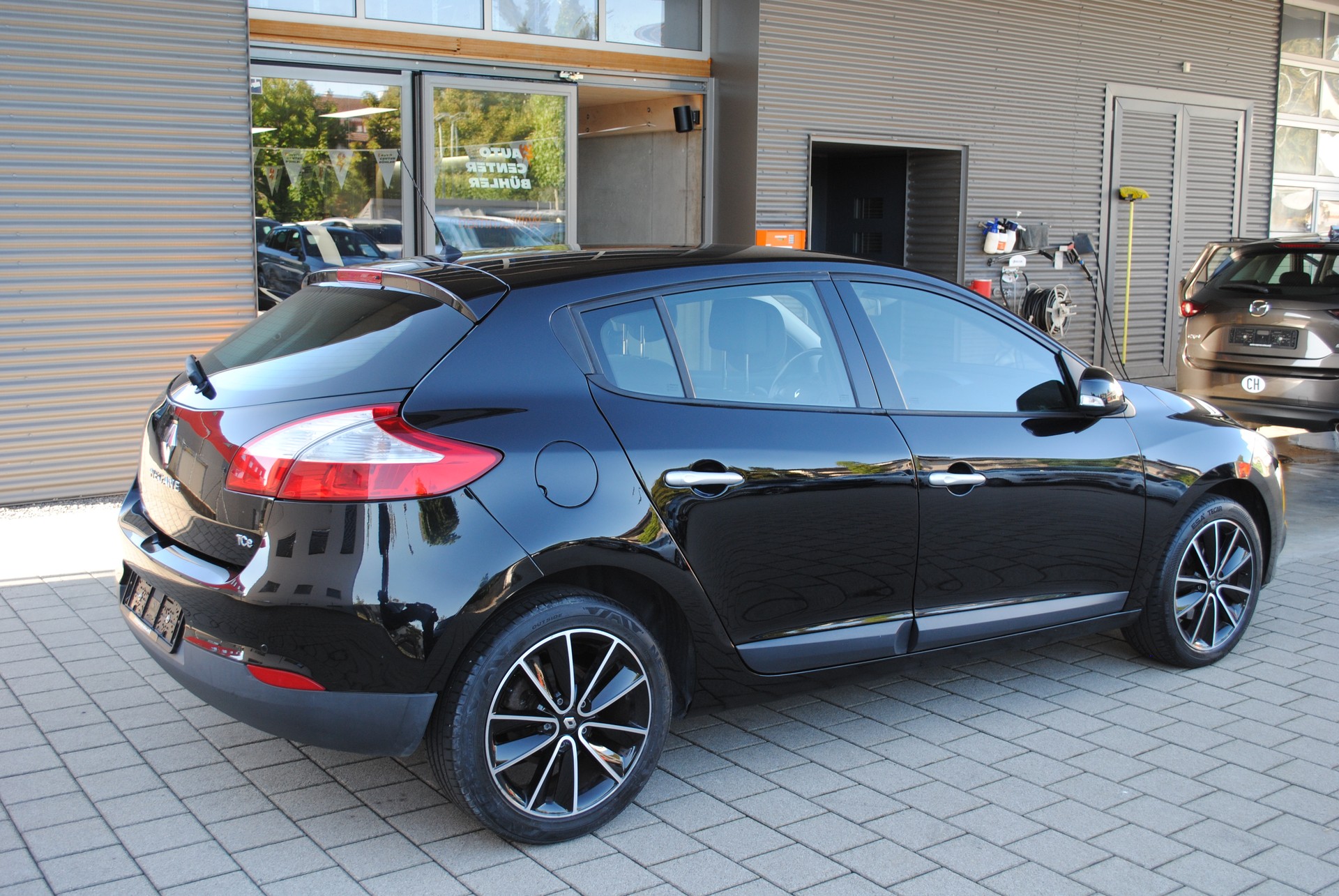 RENAULT Mégane 1.4 16V Turbo Expression-image-6