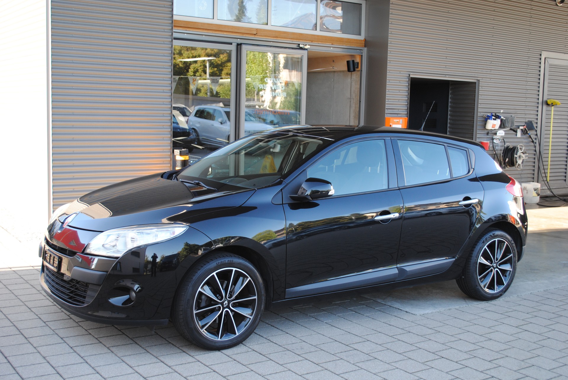 RENAULT Mégane 1.4 16V Turbo Expression-showroom-element-3