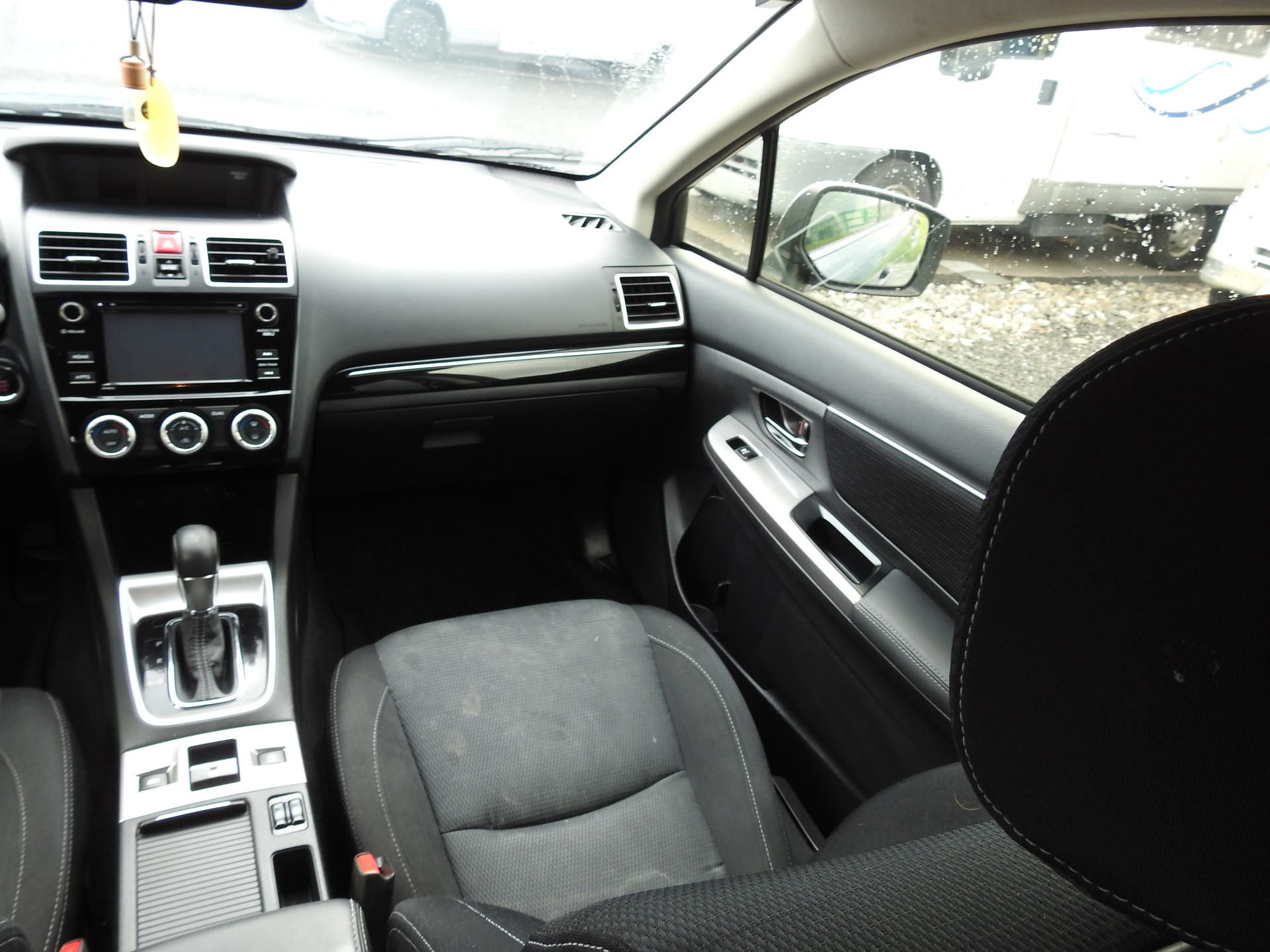 SUBARU Levorg 1.6DIT Advantage AWD Lineartronic-image-17