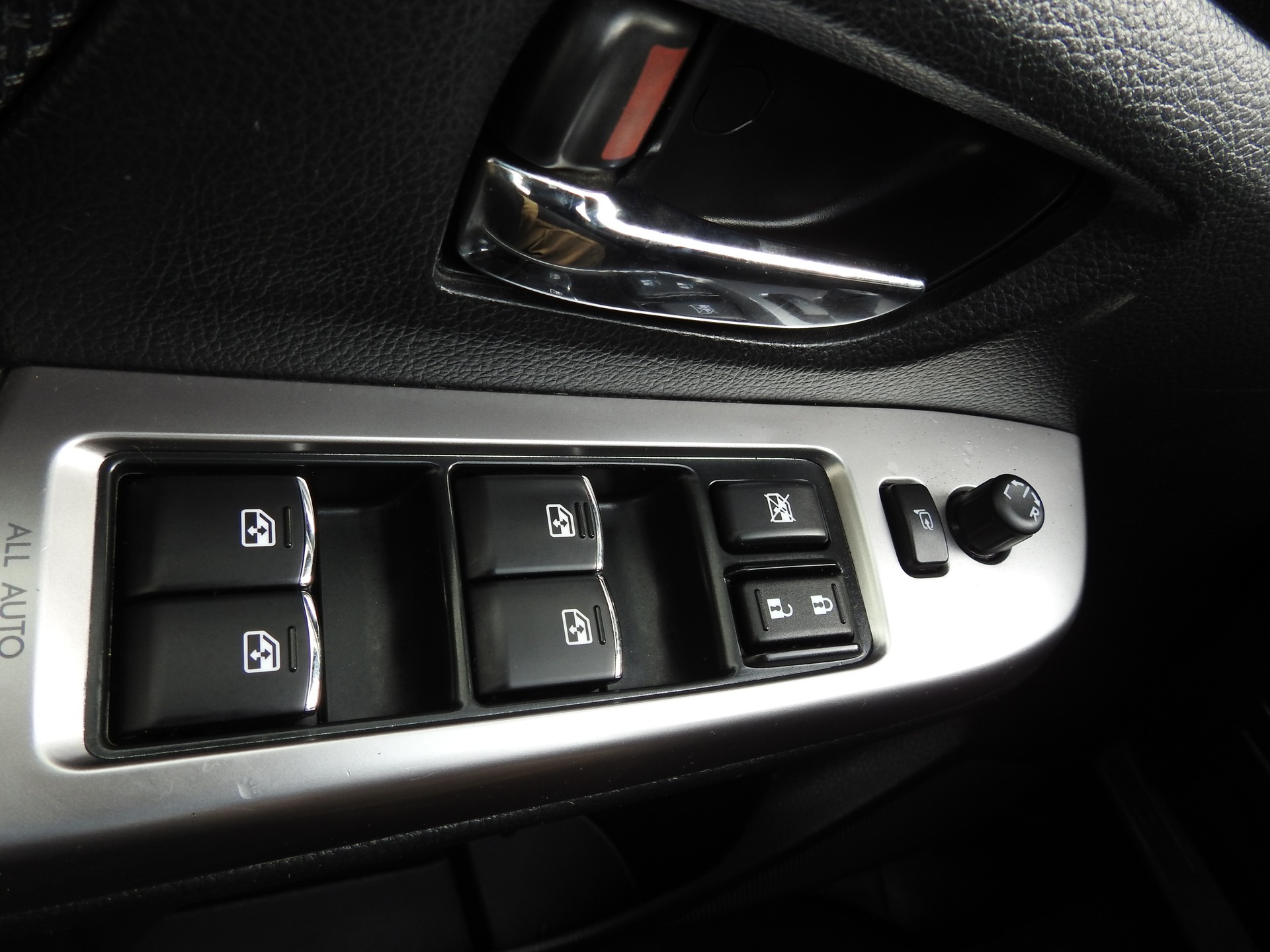SUBARU Levorg 1.6DIT Advantage AWD Lineartronic-image-28