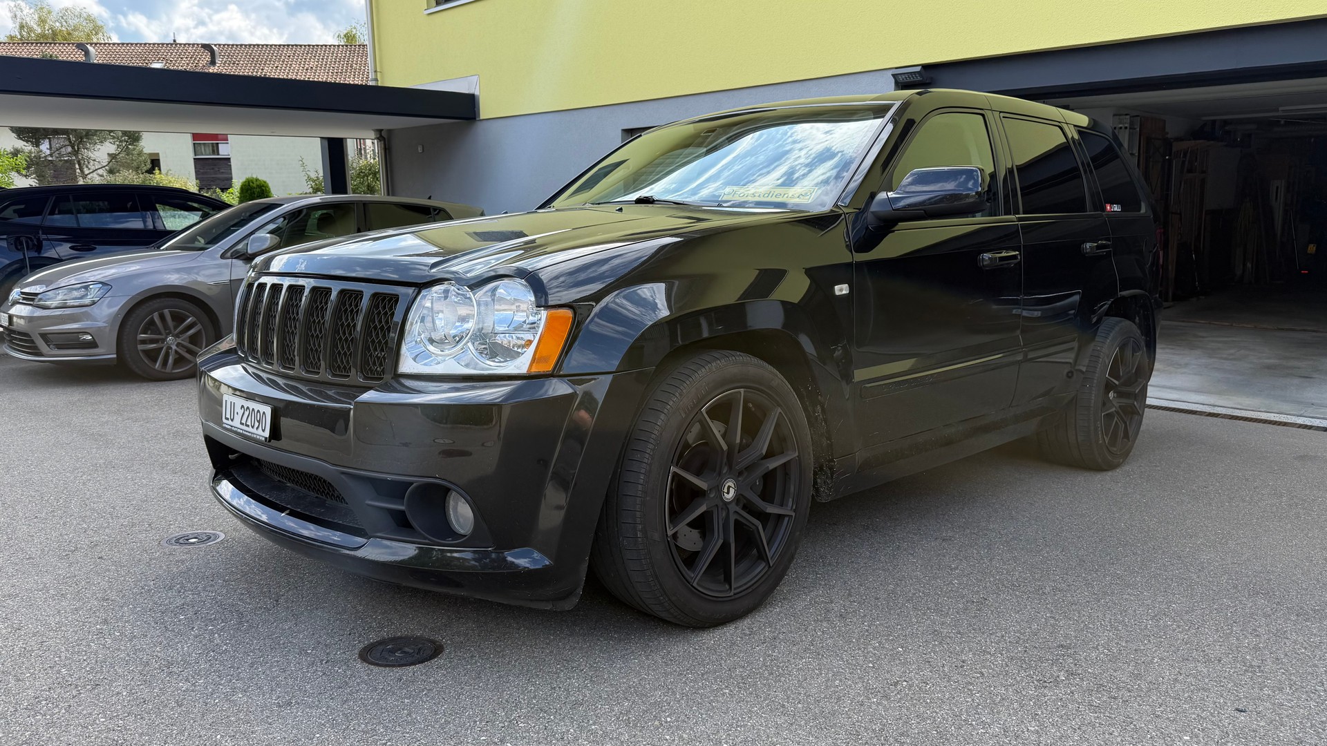 JEEP 6.1 V8 SRT8-image-0
