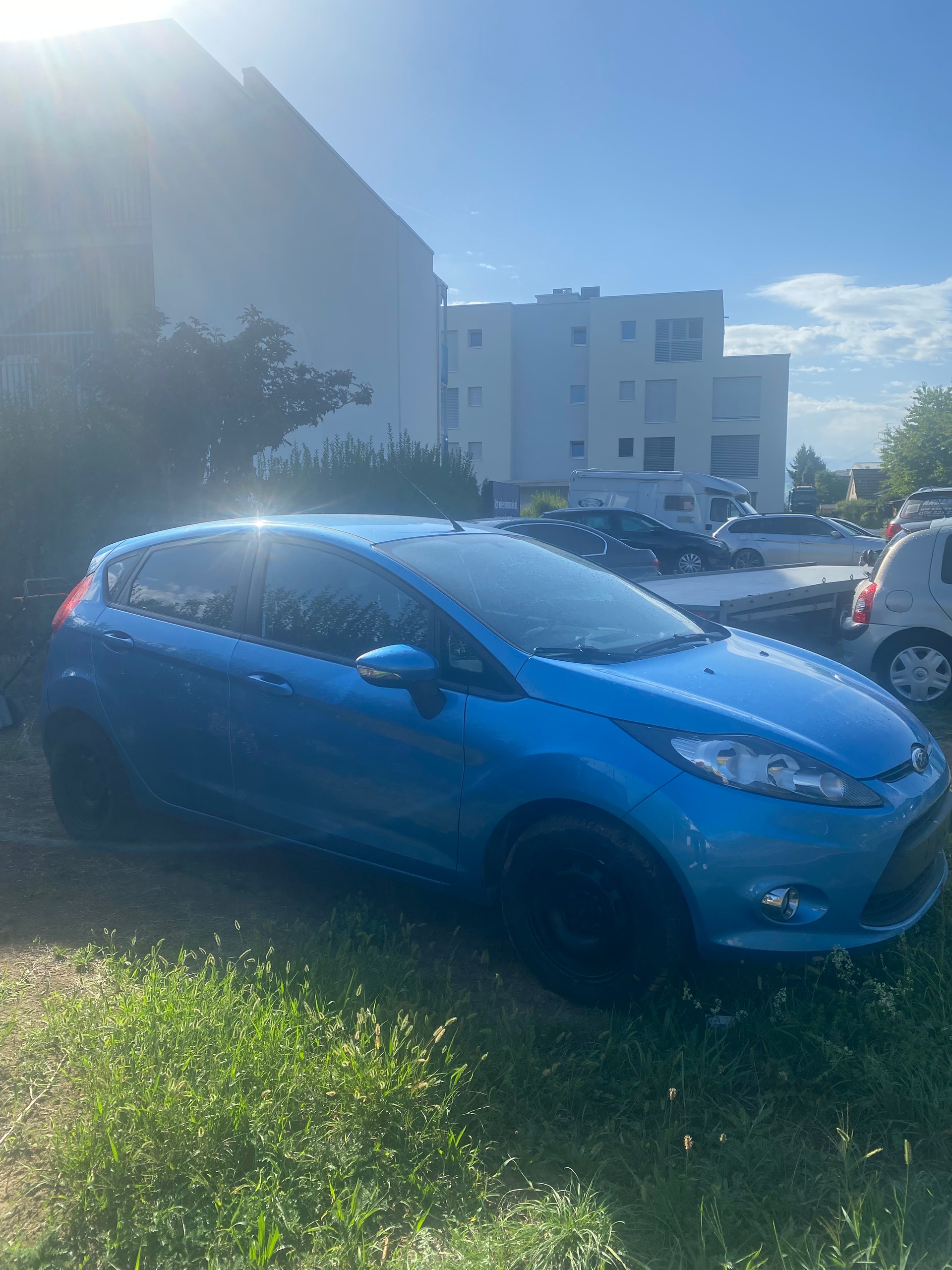 FORD Fiesta 1.4 16V Titanium-image-1