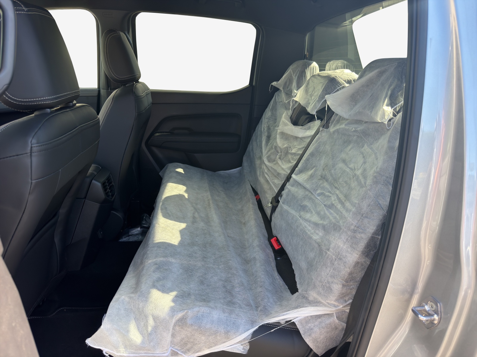 VW Amarok 3.0TDI Aventura Winter 2-image-11