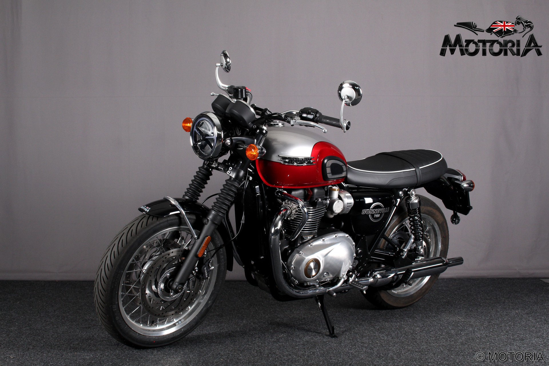 TRIUMPH Bonneville T120 (MY26 35kW / 58kW)-image-6