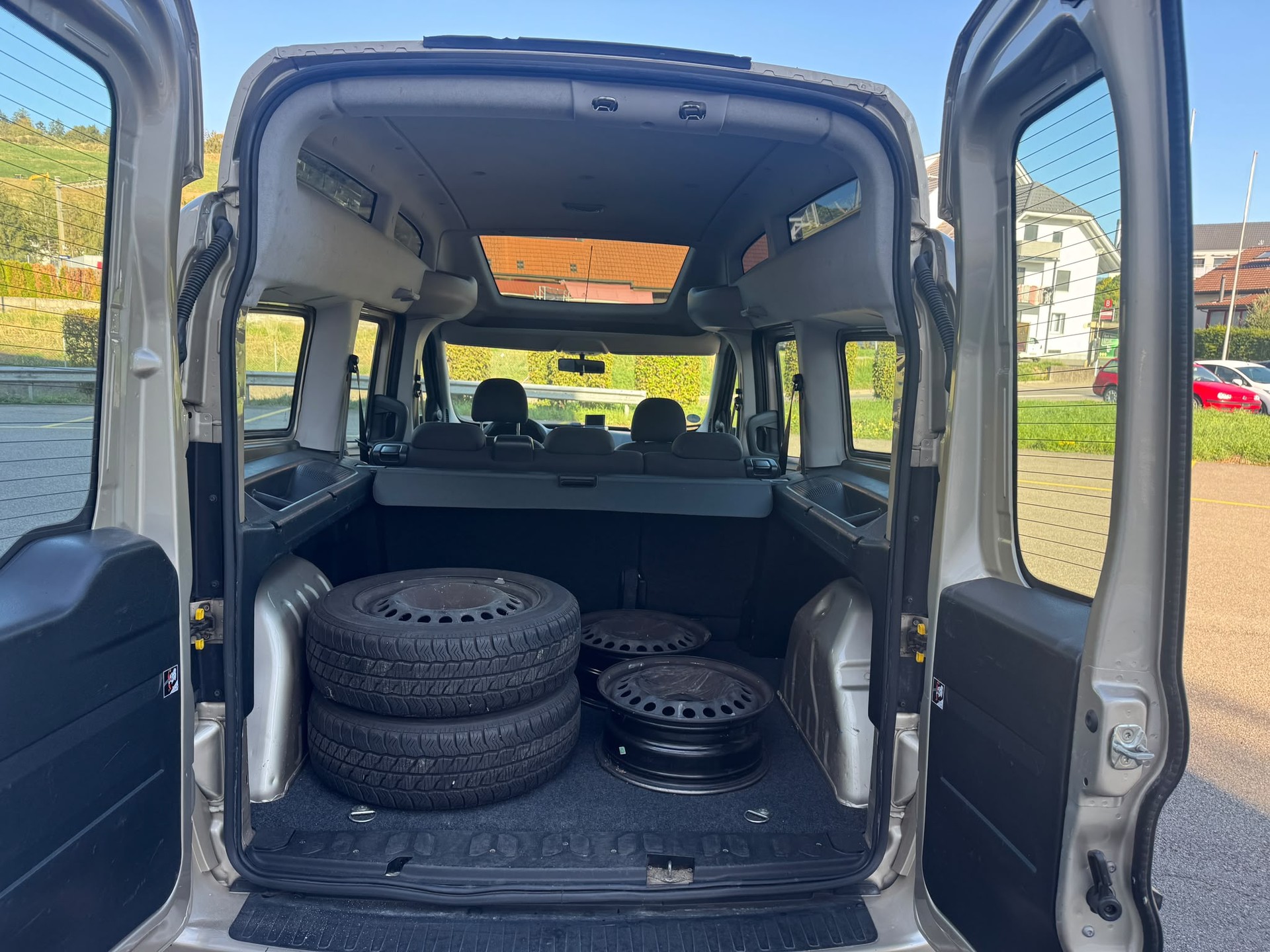 FIAT Doblò2.0 Multijet Kombi Swiss XL-image-5