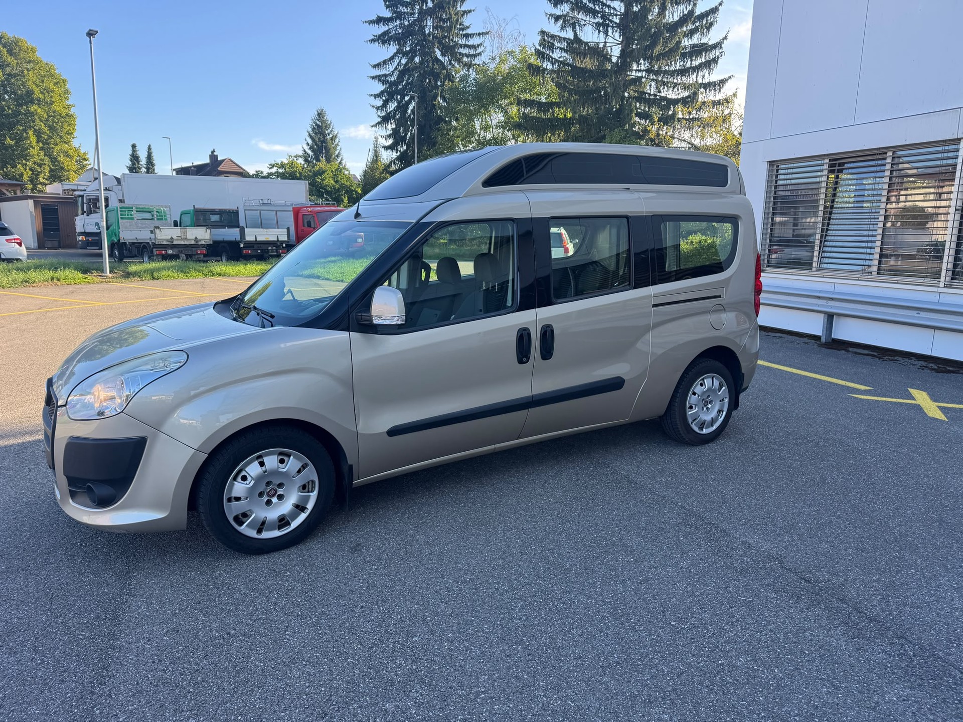 FIAT Doblò2.0 Multijet Kombi Swiss XL-image-0