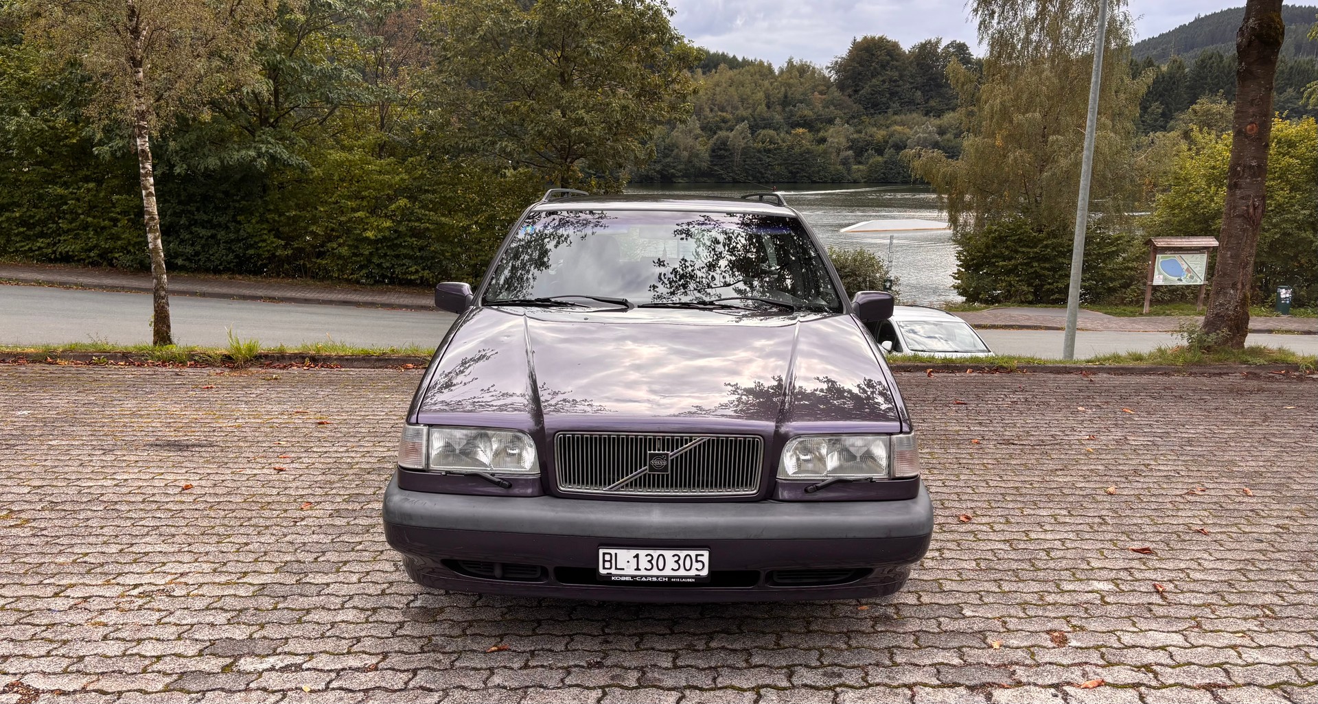 VOLVO Volvo 850 2.5-image-1