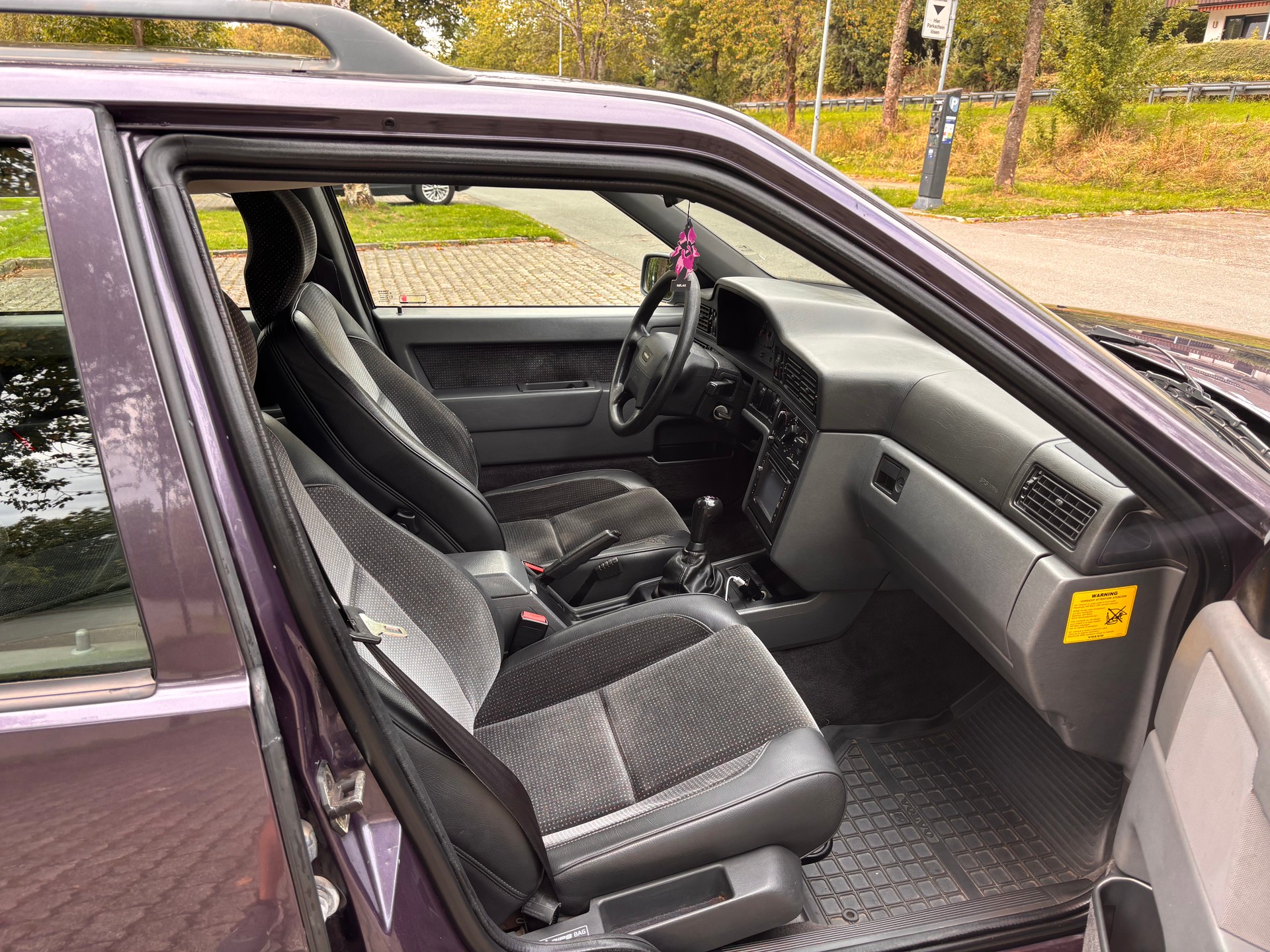 VOLVO Volvo 850 2.5-image-4