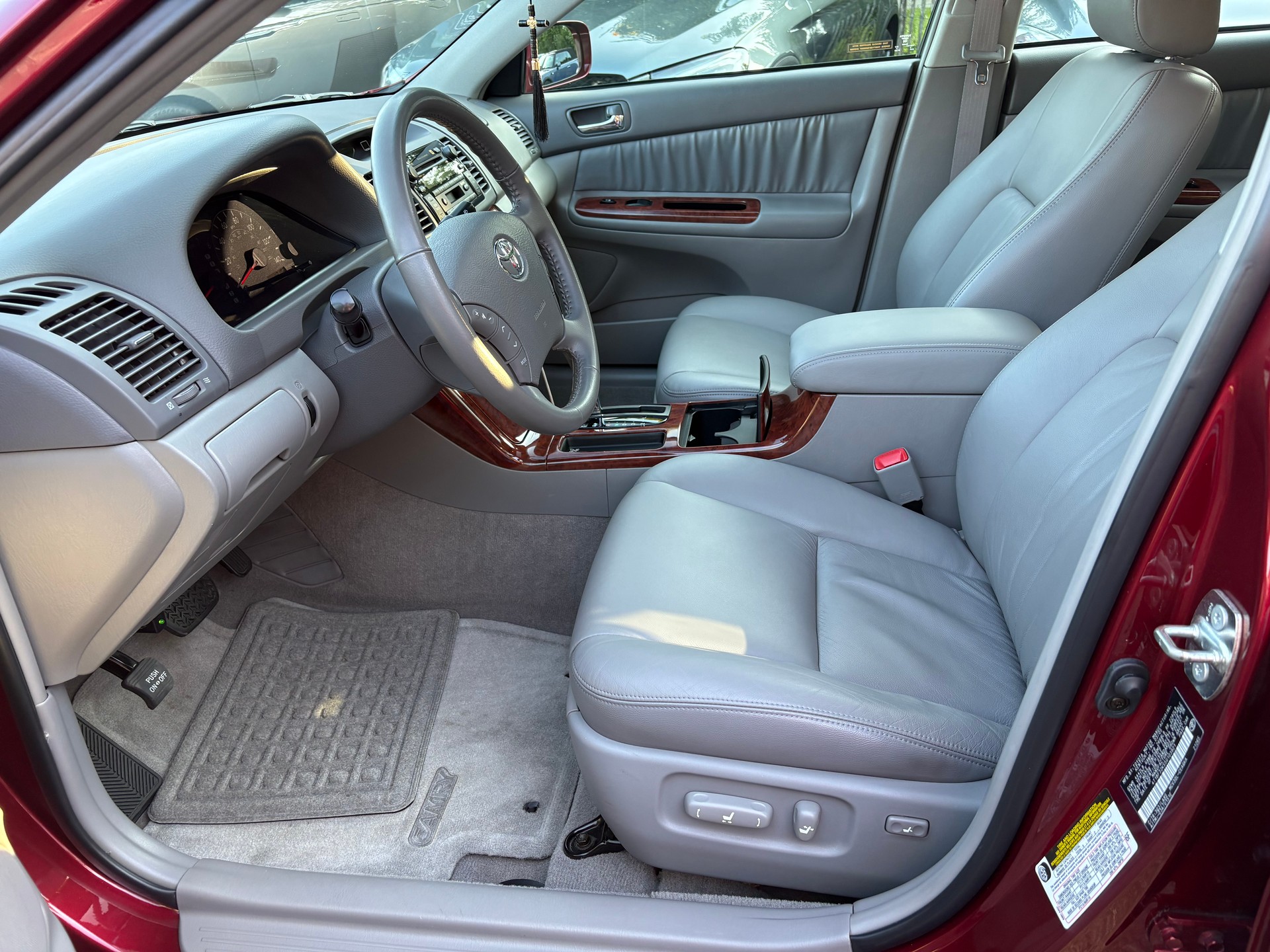 TOYOTA Camry XV35 XLE V6 3.0-image-8