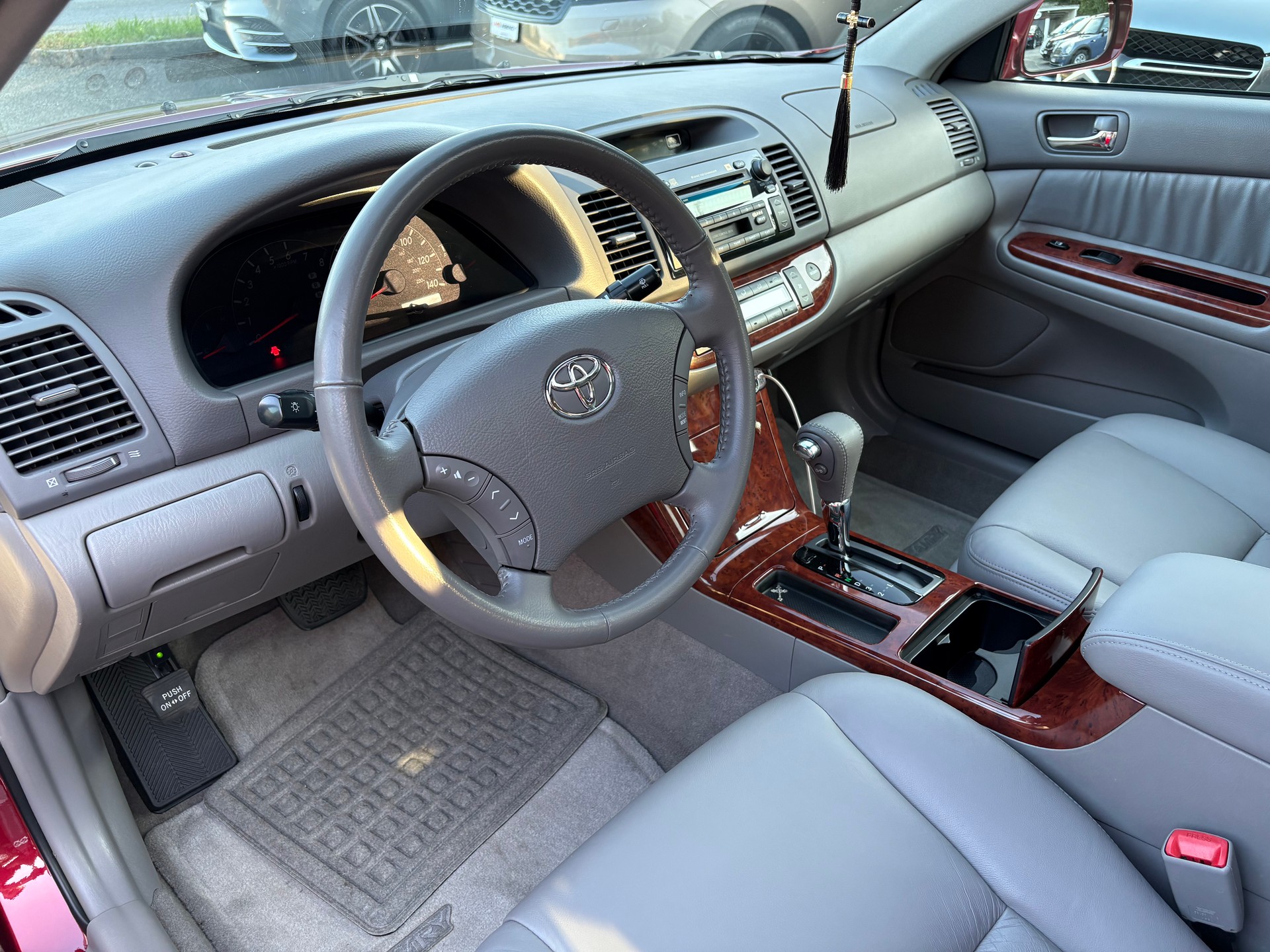 TOYOTA Camry XV35 XLE V6 3.0-image-6