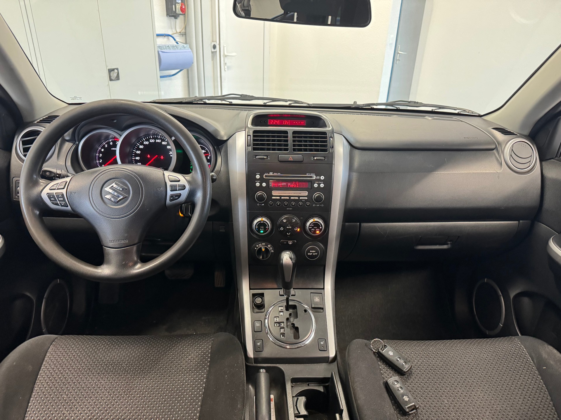 SUZUKI Grand Vitara 2.0 16V Top Limited Edition Automatic-image-9