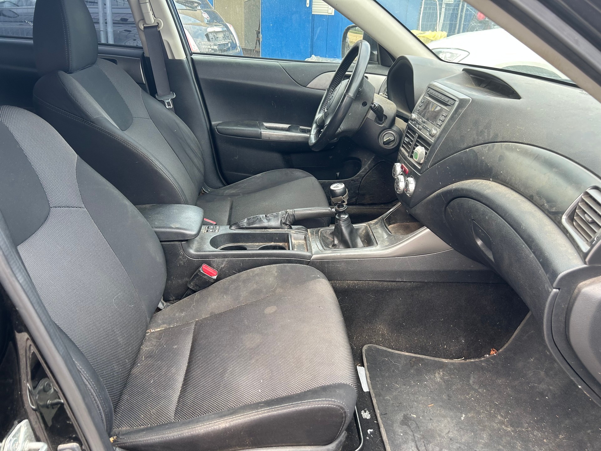 SUBARU Impreza 2.0D Swiss Special-image-10
