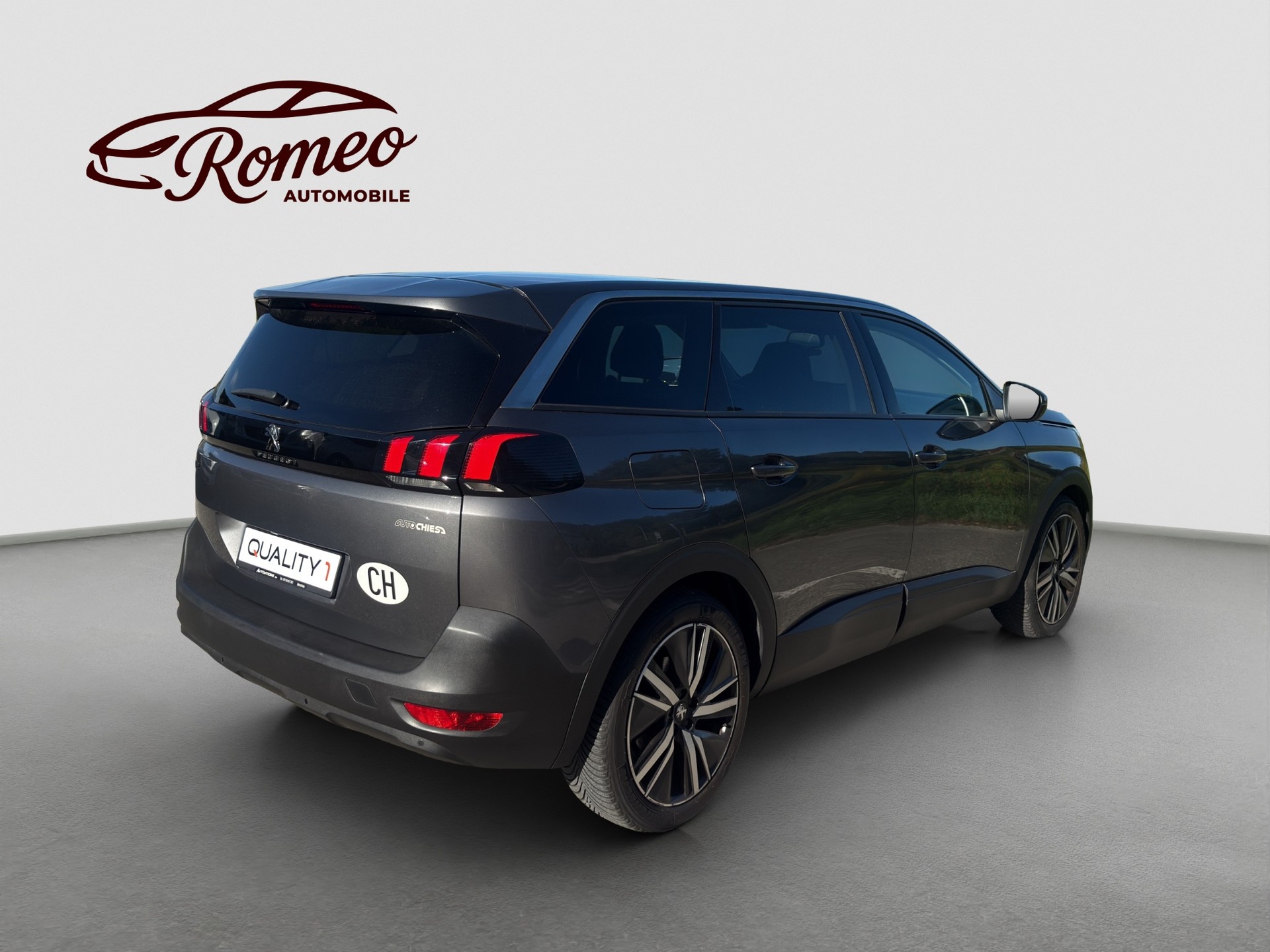 PEUGEOT 5008 1.5 BlueHDi GT Line EAT ** Frisch ab MFK und Service ** Anhängerkupplung **-image-3