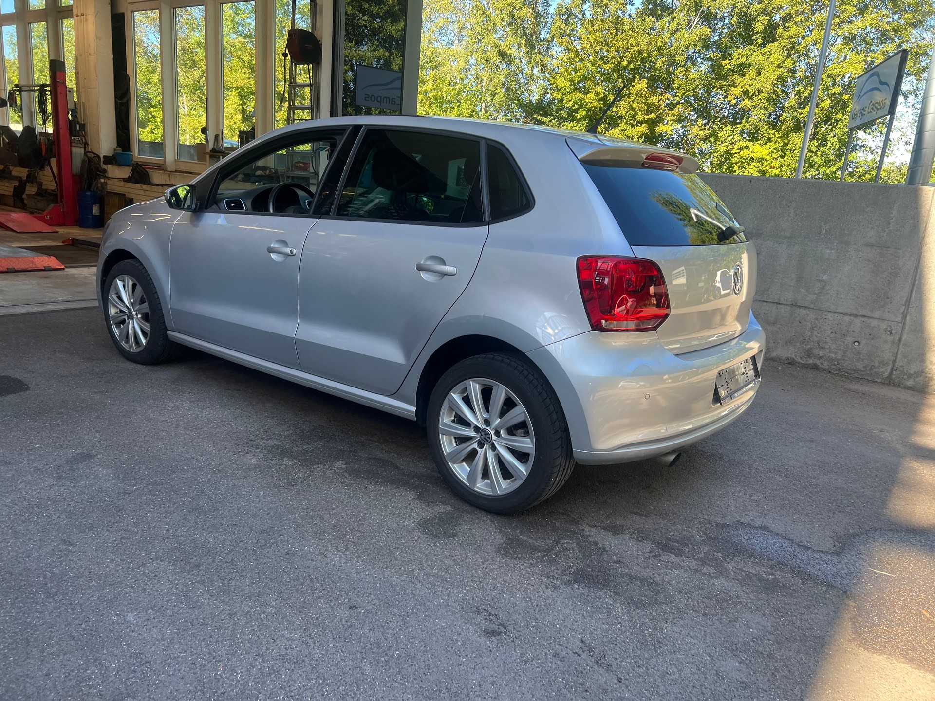 VW Polo 1.2 TSI Comfortline DSG-image-2