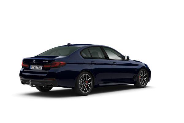 BMW 545e xDrive-image-3