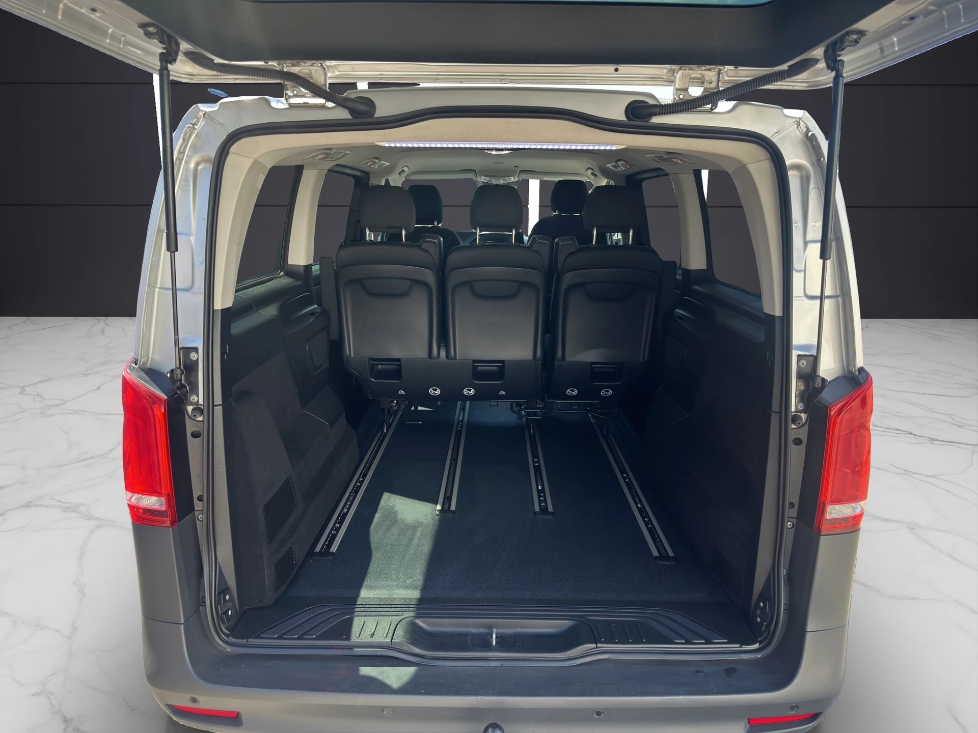 MERCEDES-BENZ Vito 119 CDI Lang Pro Tourer 4Matic9G-Tronic-image-8