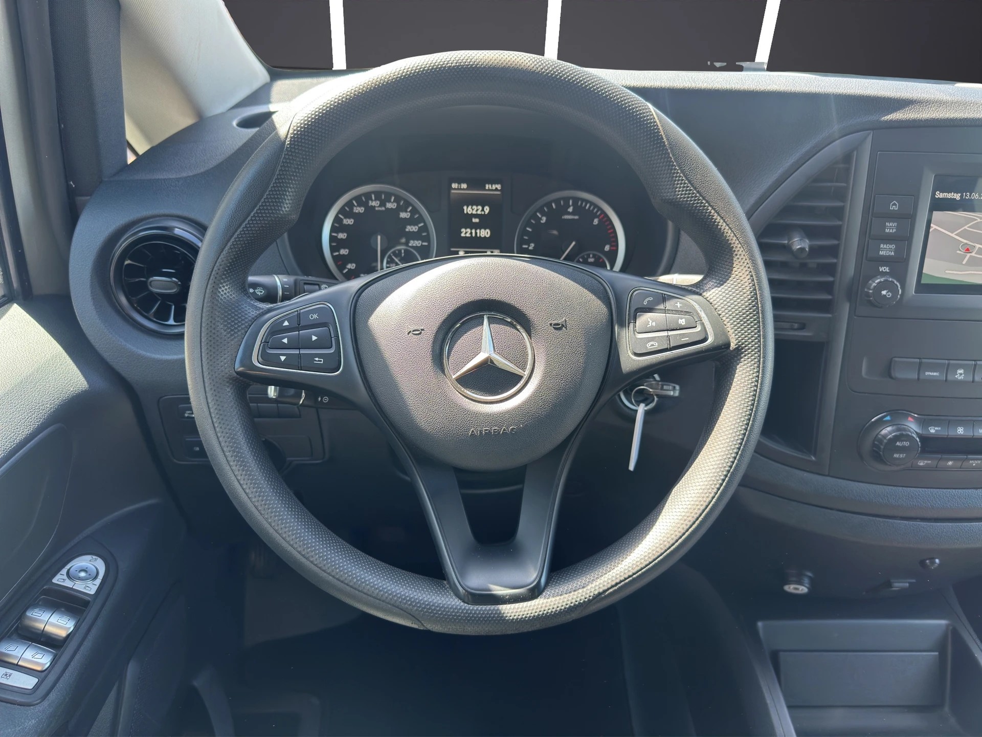 MERCEDES-BENZ Vito 119 CDI Lang Pro Tourer 4Matic9G-Tronic-image-58