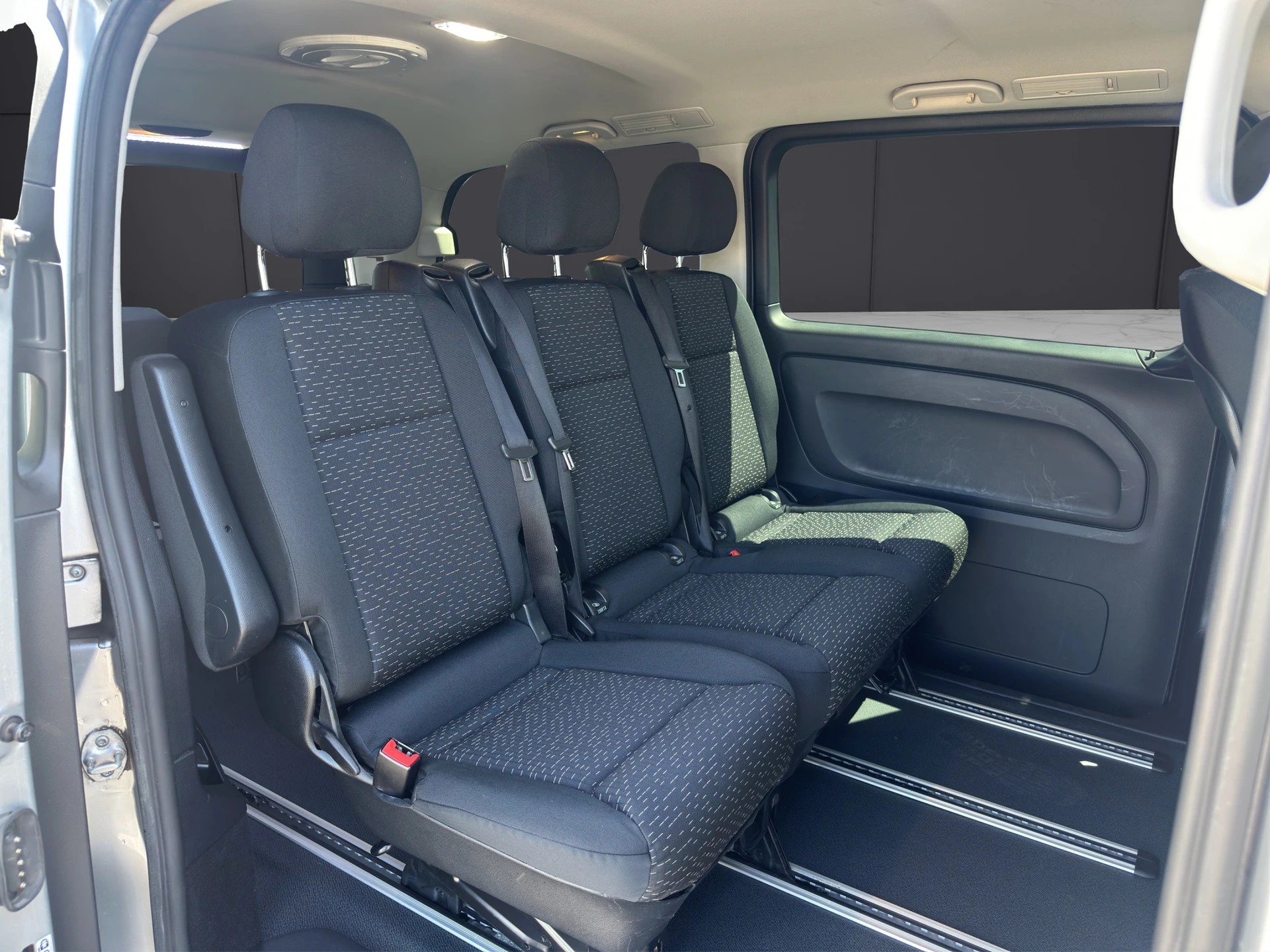 MERCEDES-BENZ Vito 119 CDI Lang Pro Tourer 4Matic9G-Tronic-image-41