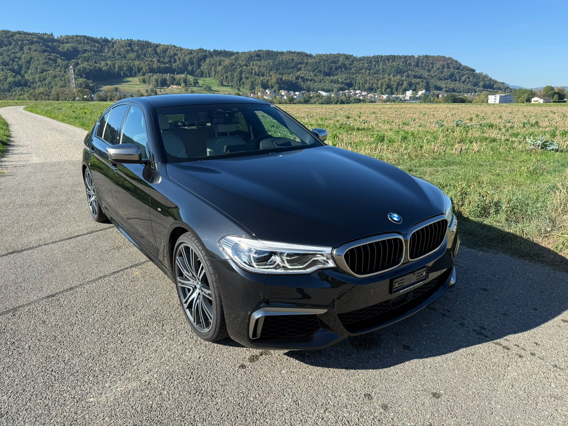 BMW M550d xDrive Steptronic-image-6