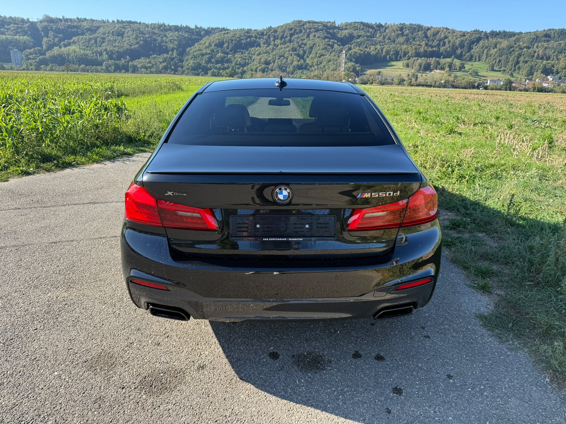 BMW M550d xDrive Steptronic-image-3