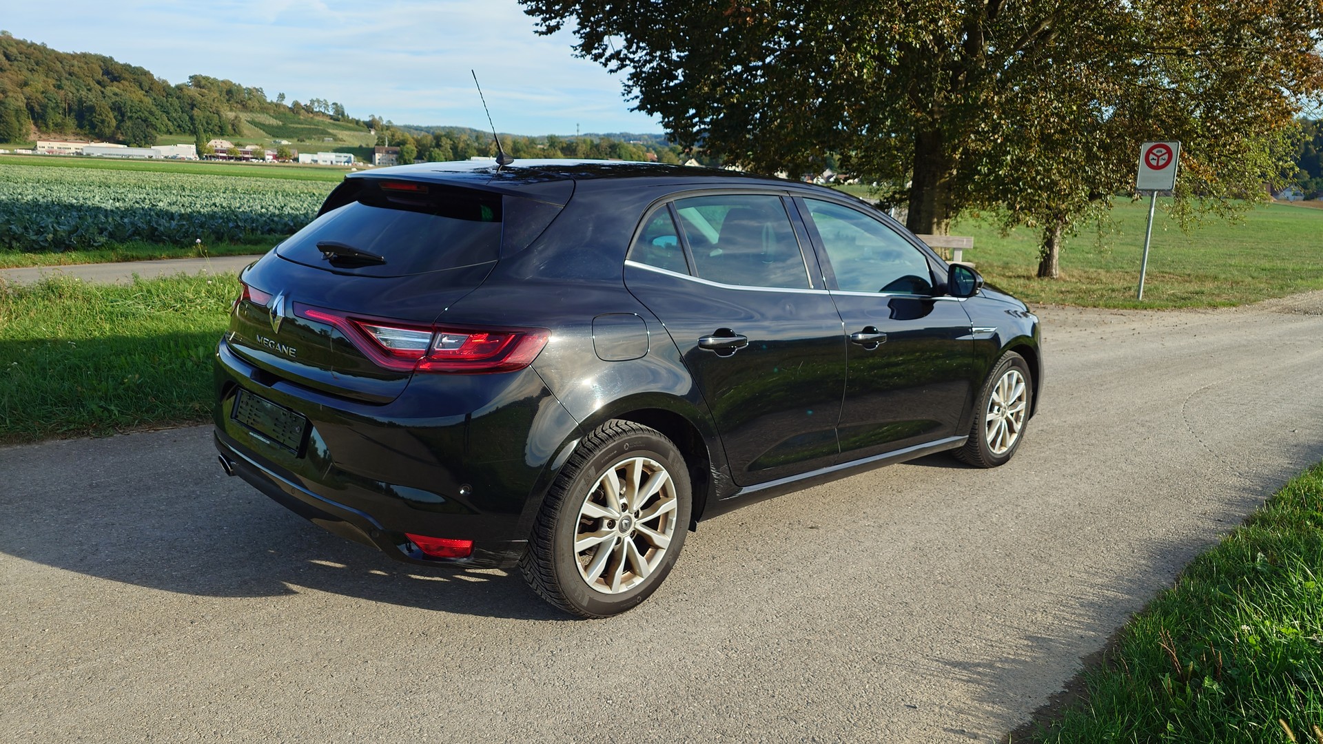 RENAULT Mégane 1.2 16V Turbo Bose-image-5