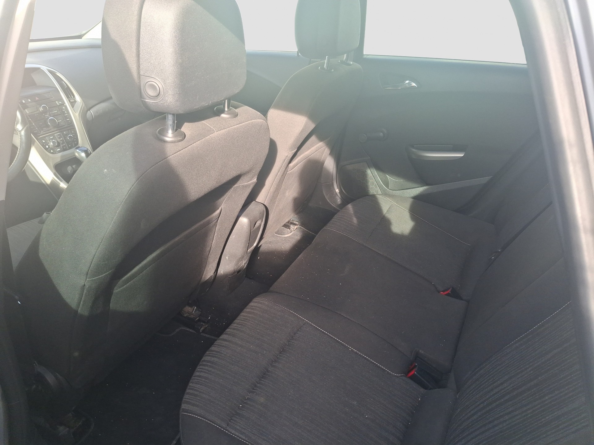 OPEL Astra SportsTourer 1.6i 16V Automatic-image-5