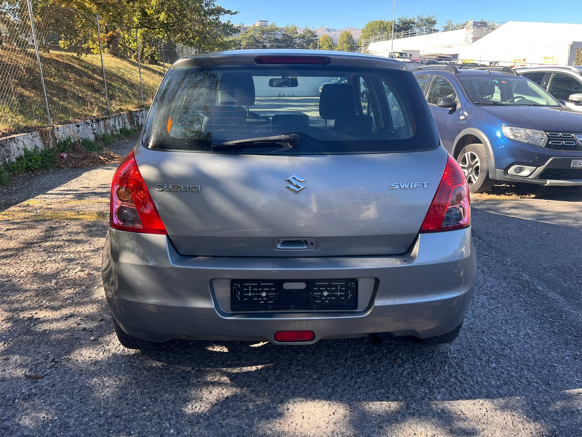SUZUKI Swift 1.3i 16V GL-image-5