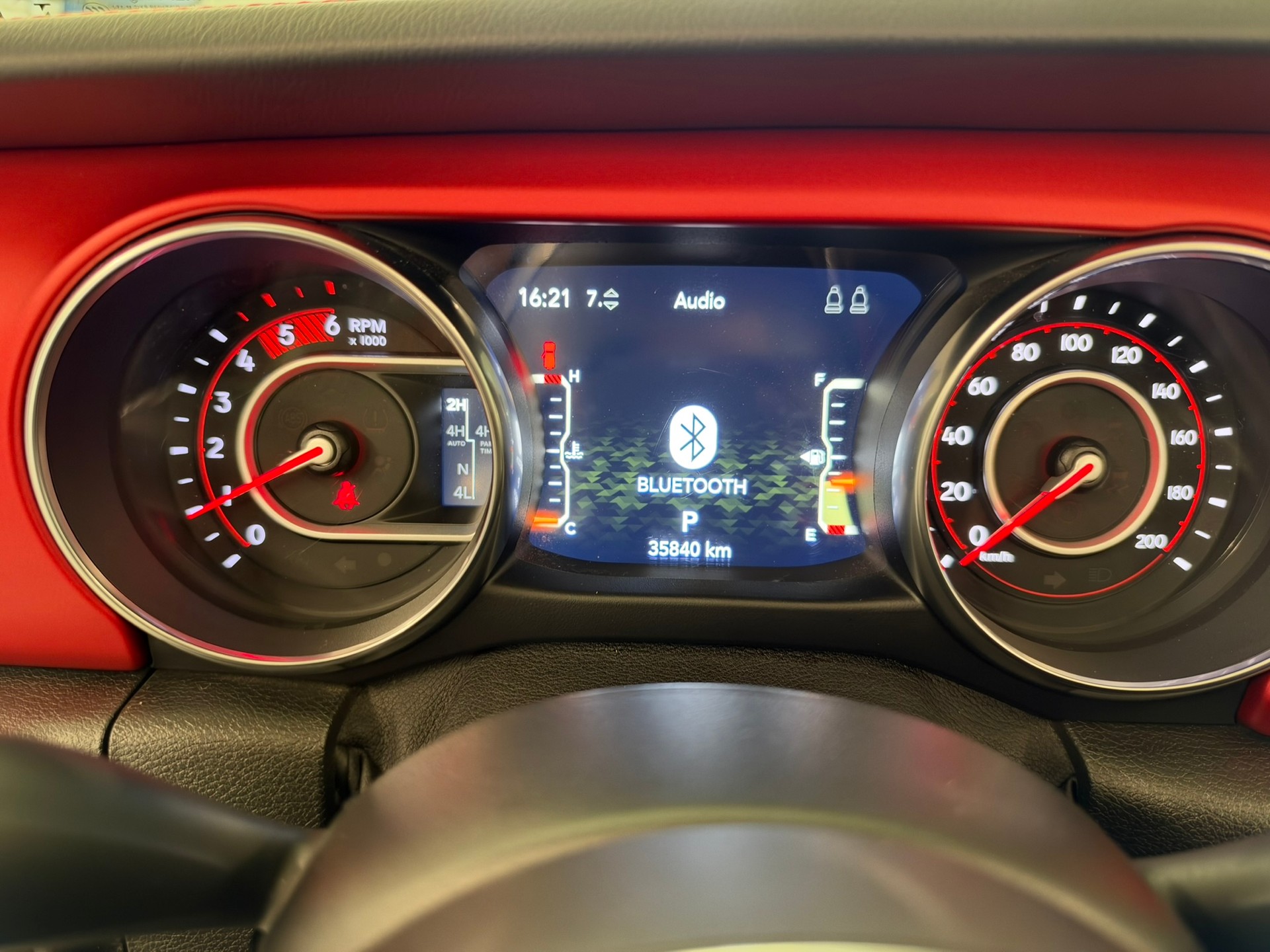 JEEP Wrangler 2.2MJ Rubicon Automatic-image-28