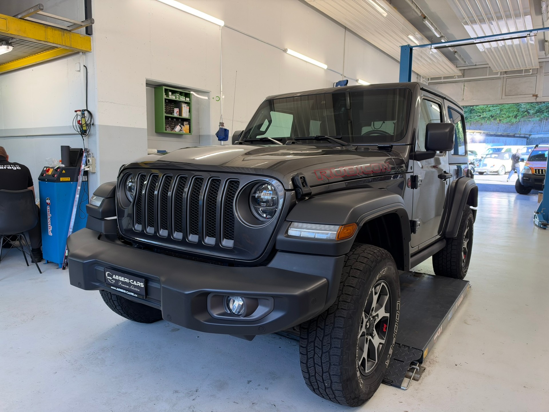 JEEP Wrangler 2.2MJ Rubicon Automatic-image-2