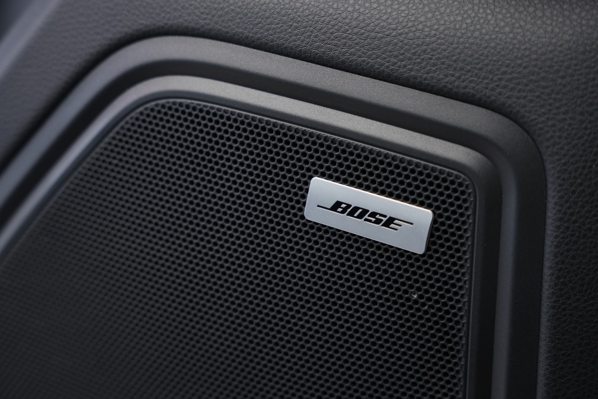 PORSCHE Macan GTS PDK *CH-Fahrzeug* *Panorama*-image-29