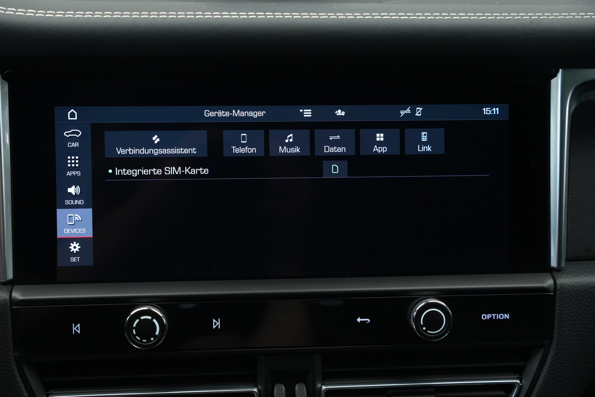 PORSCHE Macan GTS PDK *CH-Fahrzeug* *Panorama*-image-37