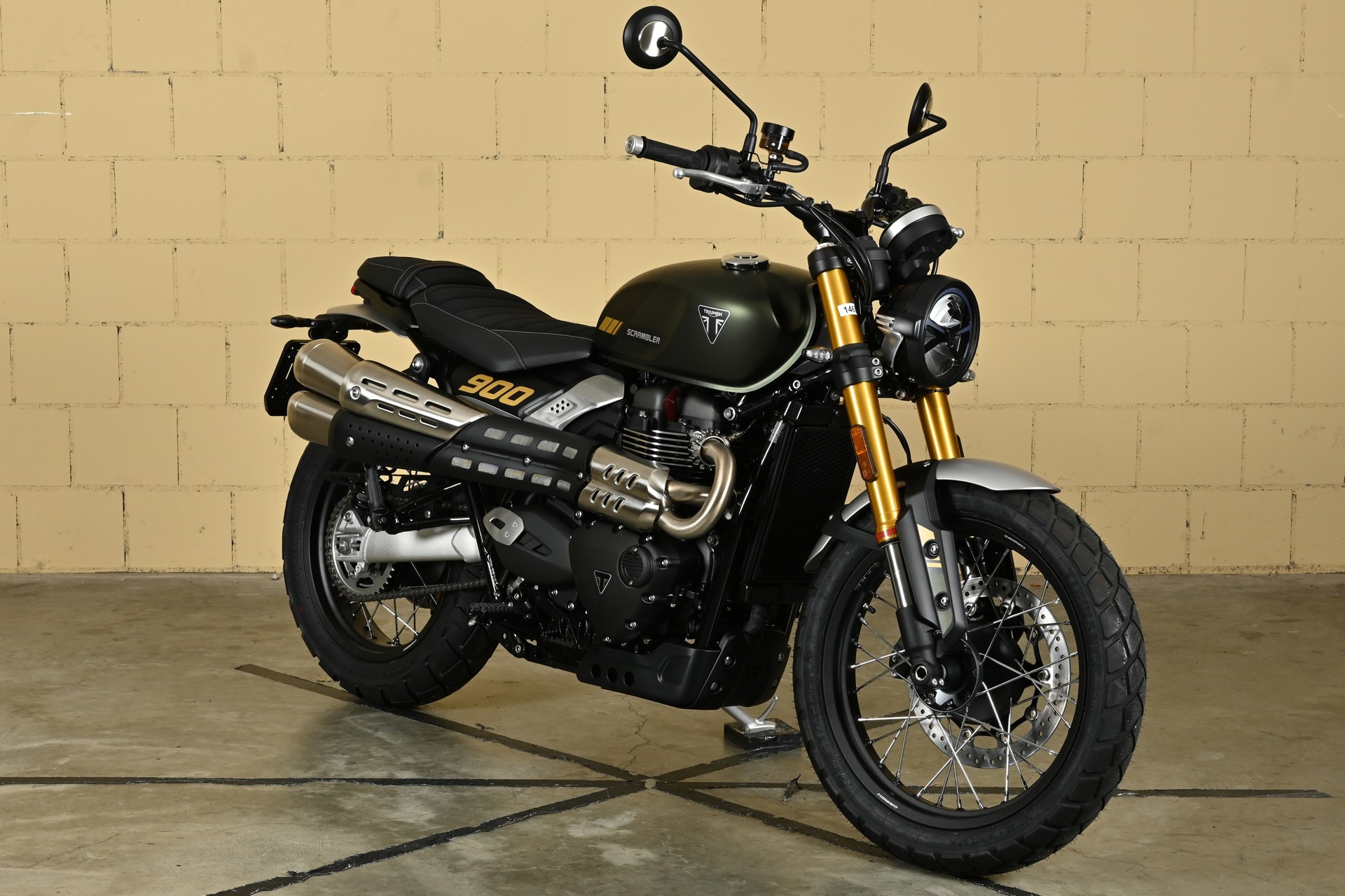 TRIUMPH Scrambler 900-showroom-element-1