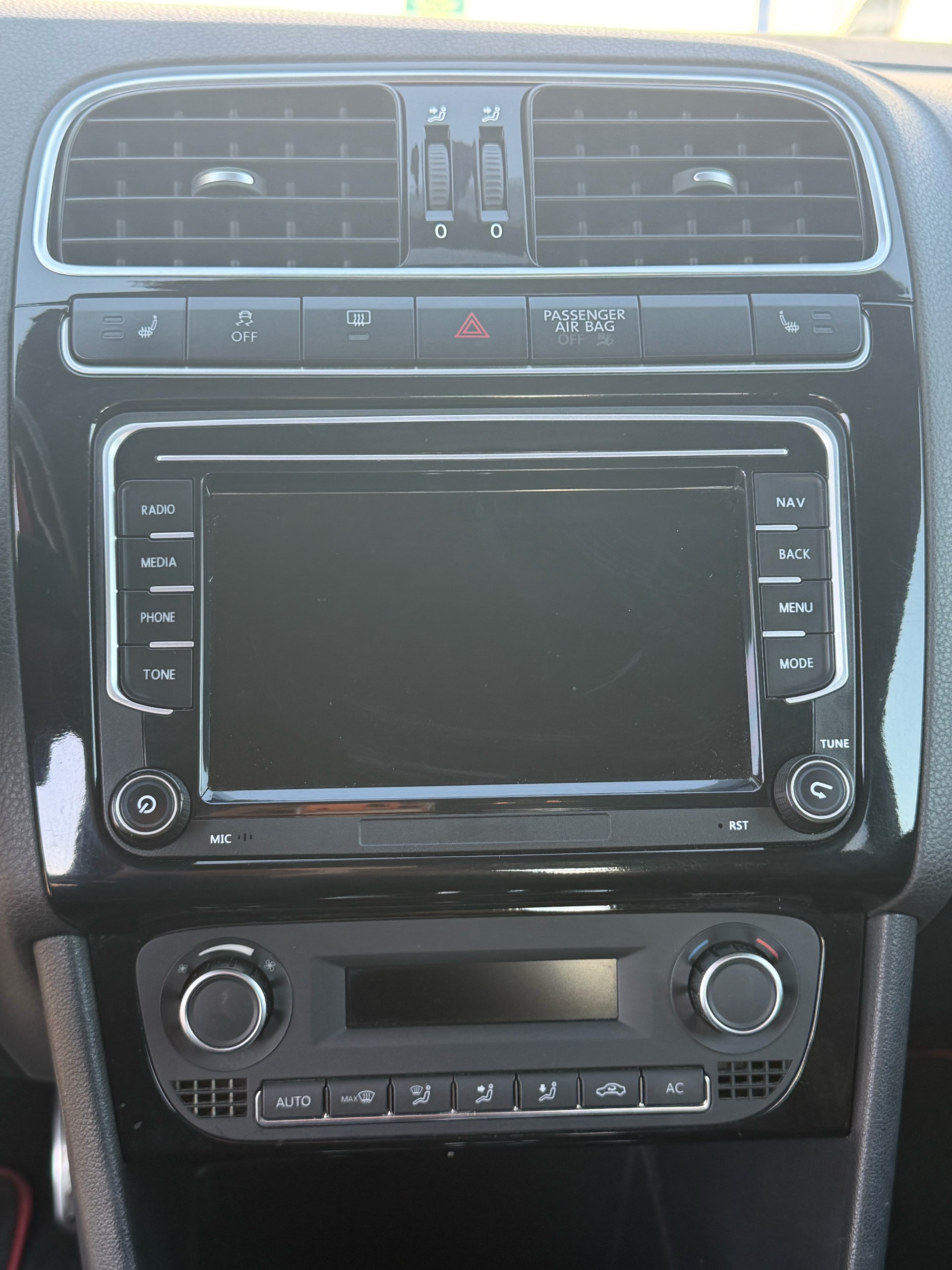 VW Polo 1.4 TSI GTI DSG-image-16
