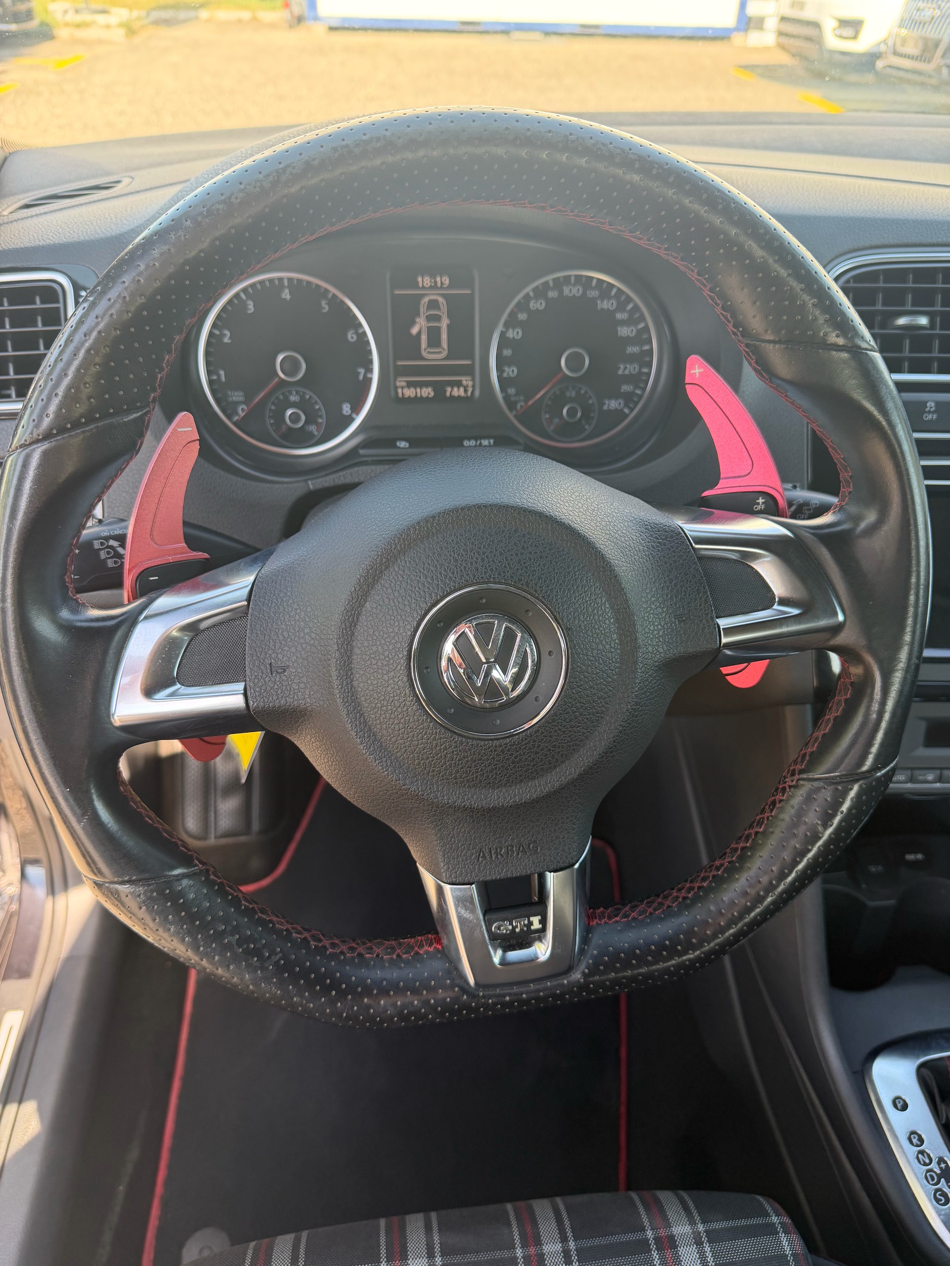 VW Polo 1.4 TSI GTI DSG-image-13