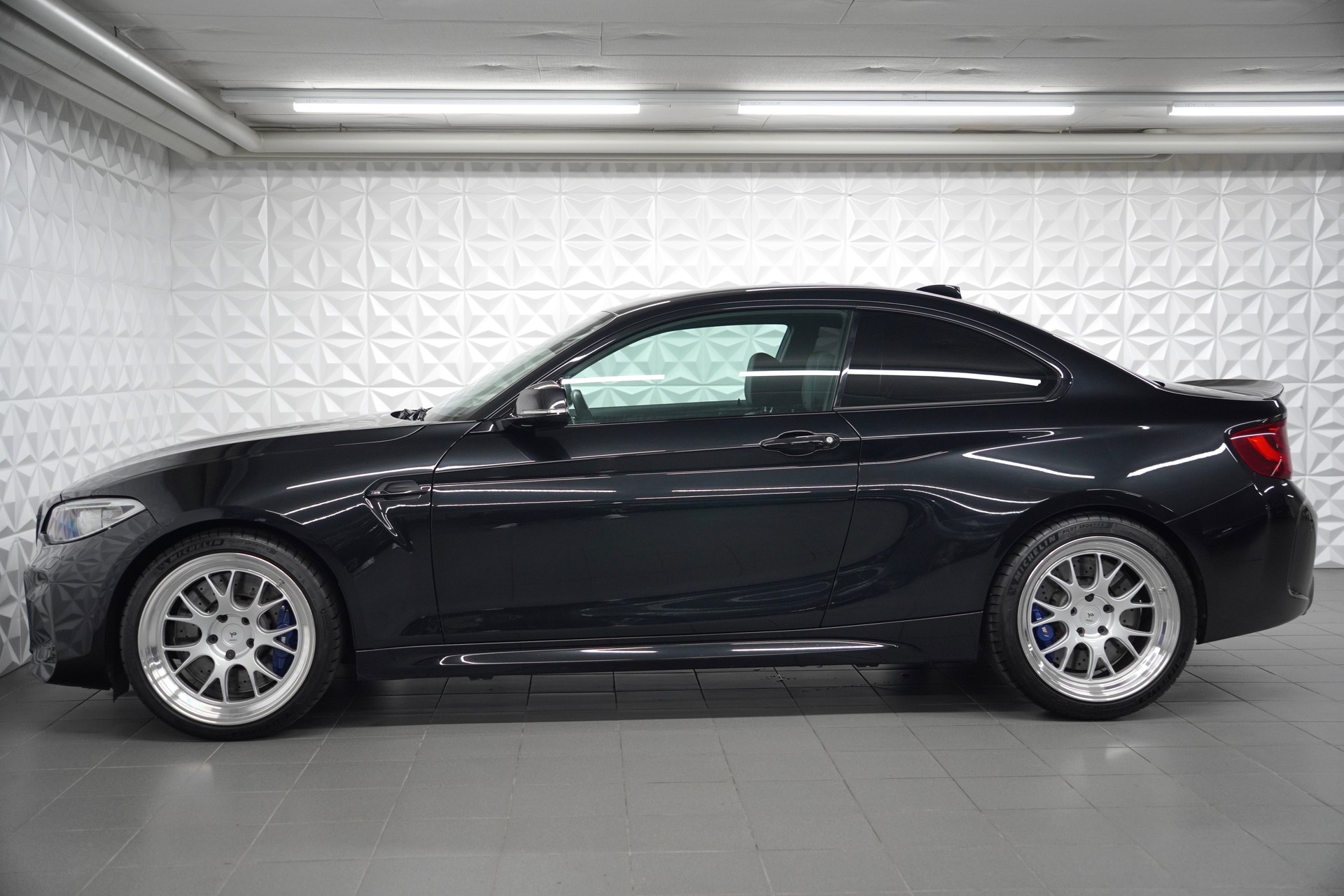 BMW M2 Drivelogic-image-1