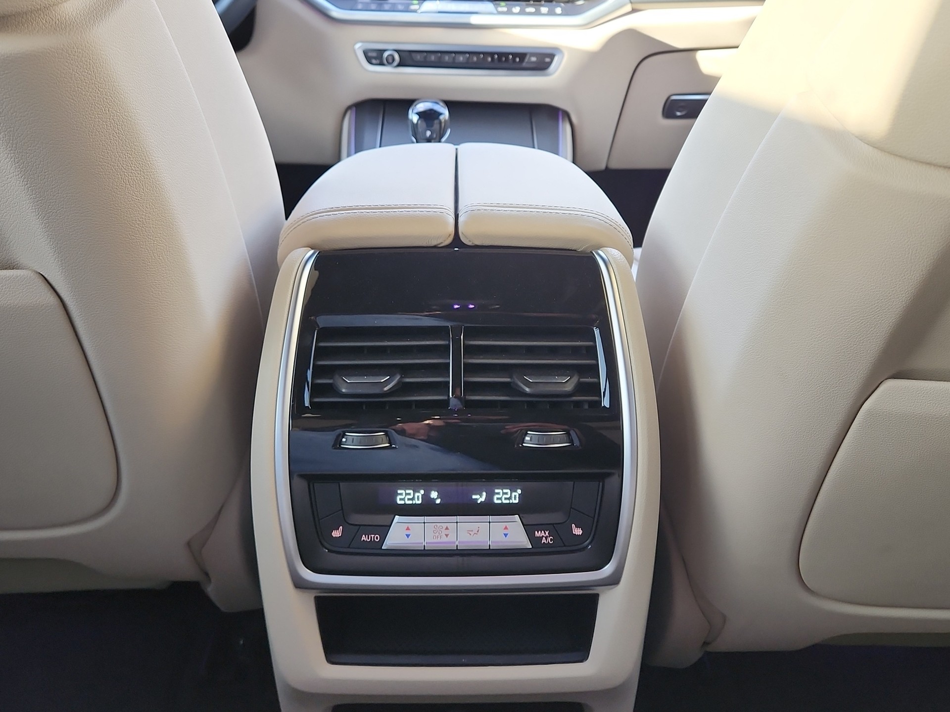 BMW X5 xDrive 48V 40i xLine Steptronic-image-18