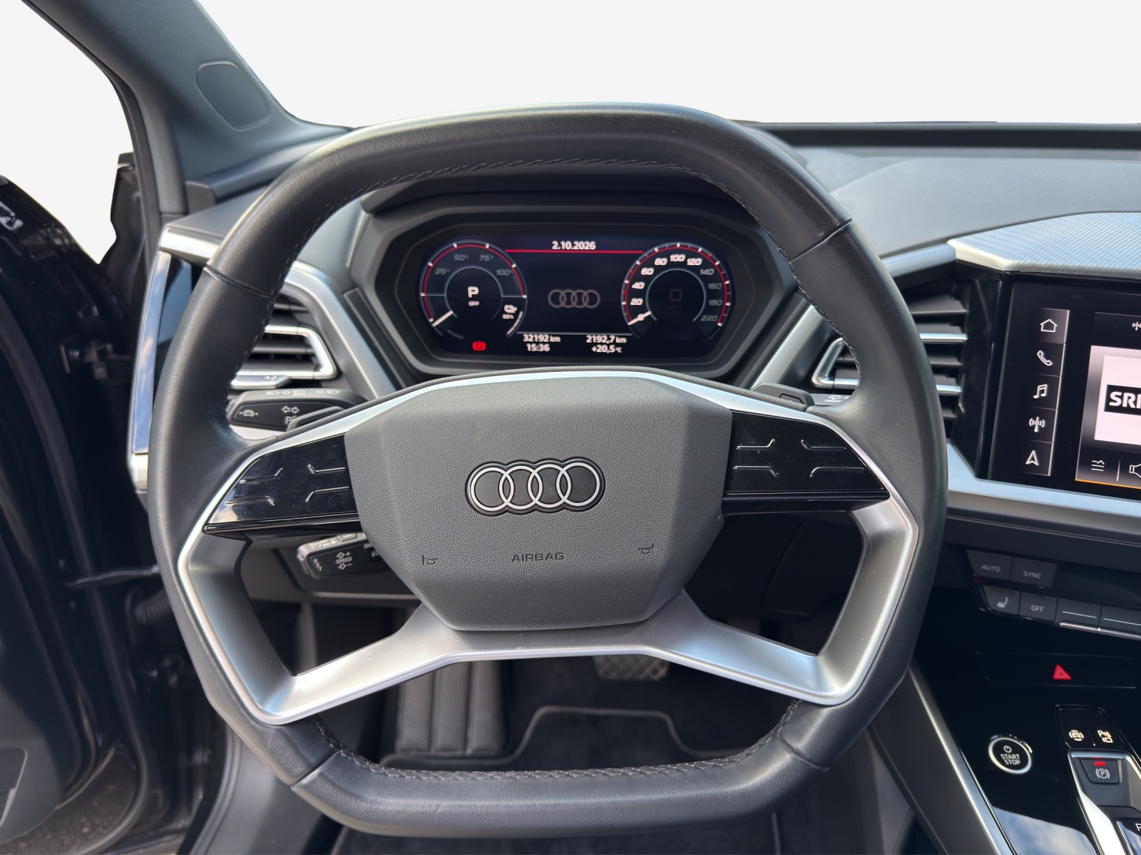 AUDI Q4 Sportback e-tron 50 quattro-image-9