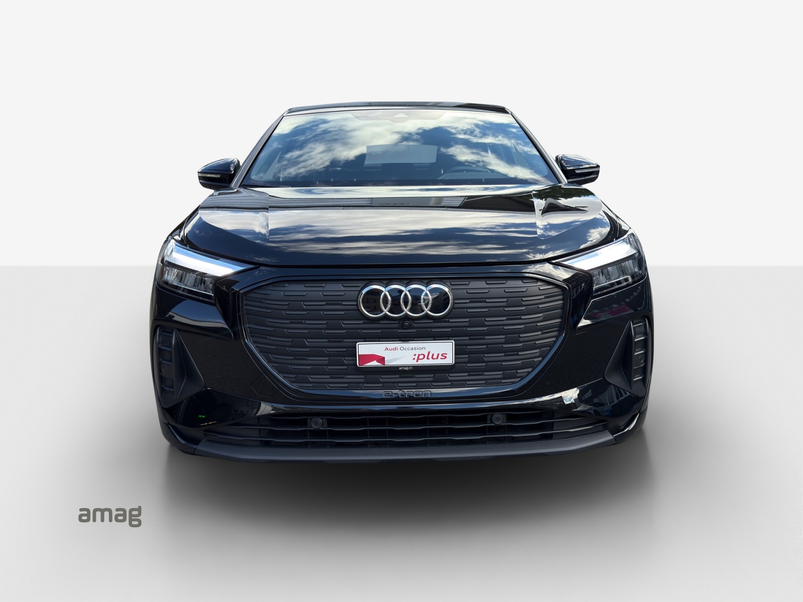 AUDI Q4 Sportback e-tron 50 quattro-image-6