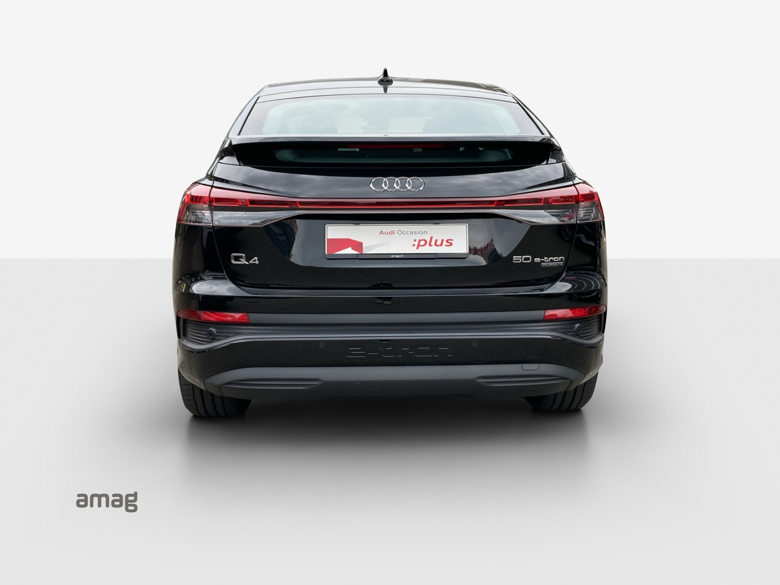AUDI Q4 Sportback e-tron 50 quattro-image-3