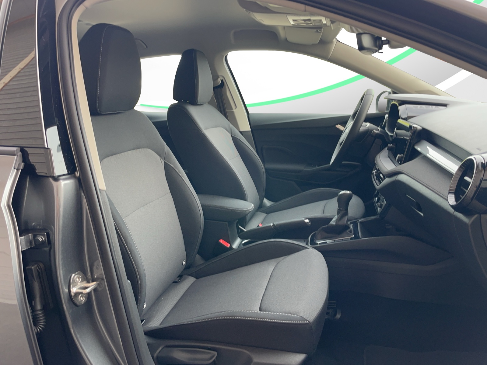 SKODA Fabia 1.0 TSI Selection-image-12