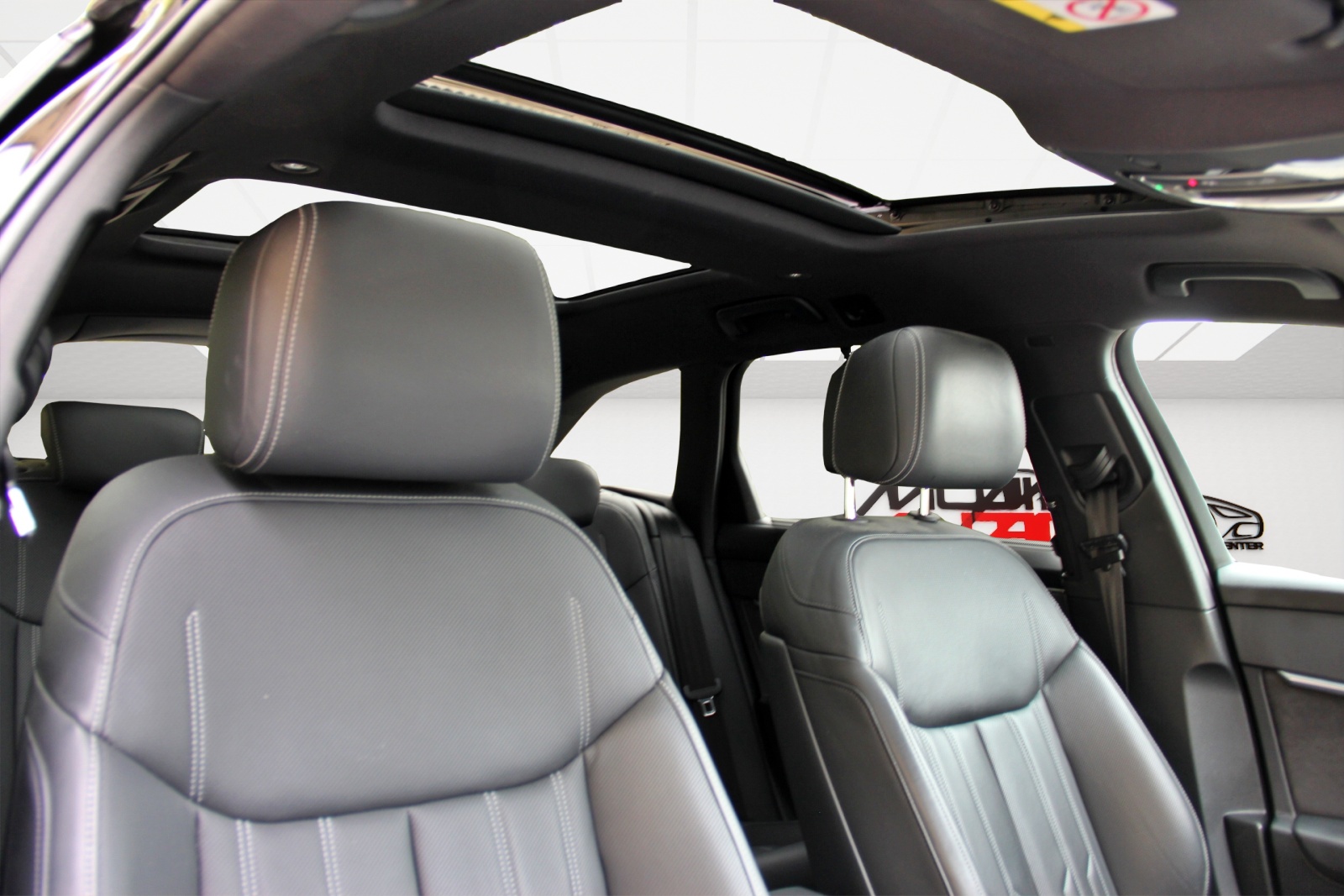 AUDI A6 Avant 50 TDI quattro S-LINE-image-13