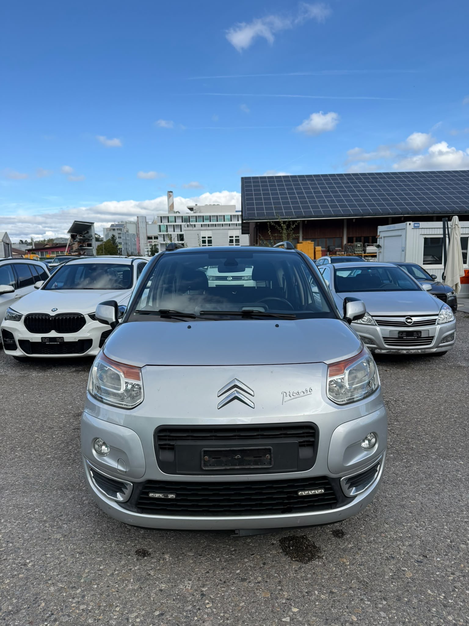 CITROEN C3 Picasso 1.6 HDi Swiss Style EGS6-image-1