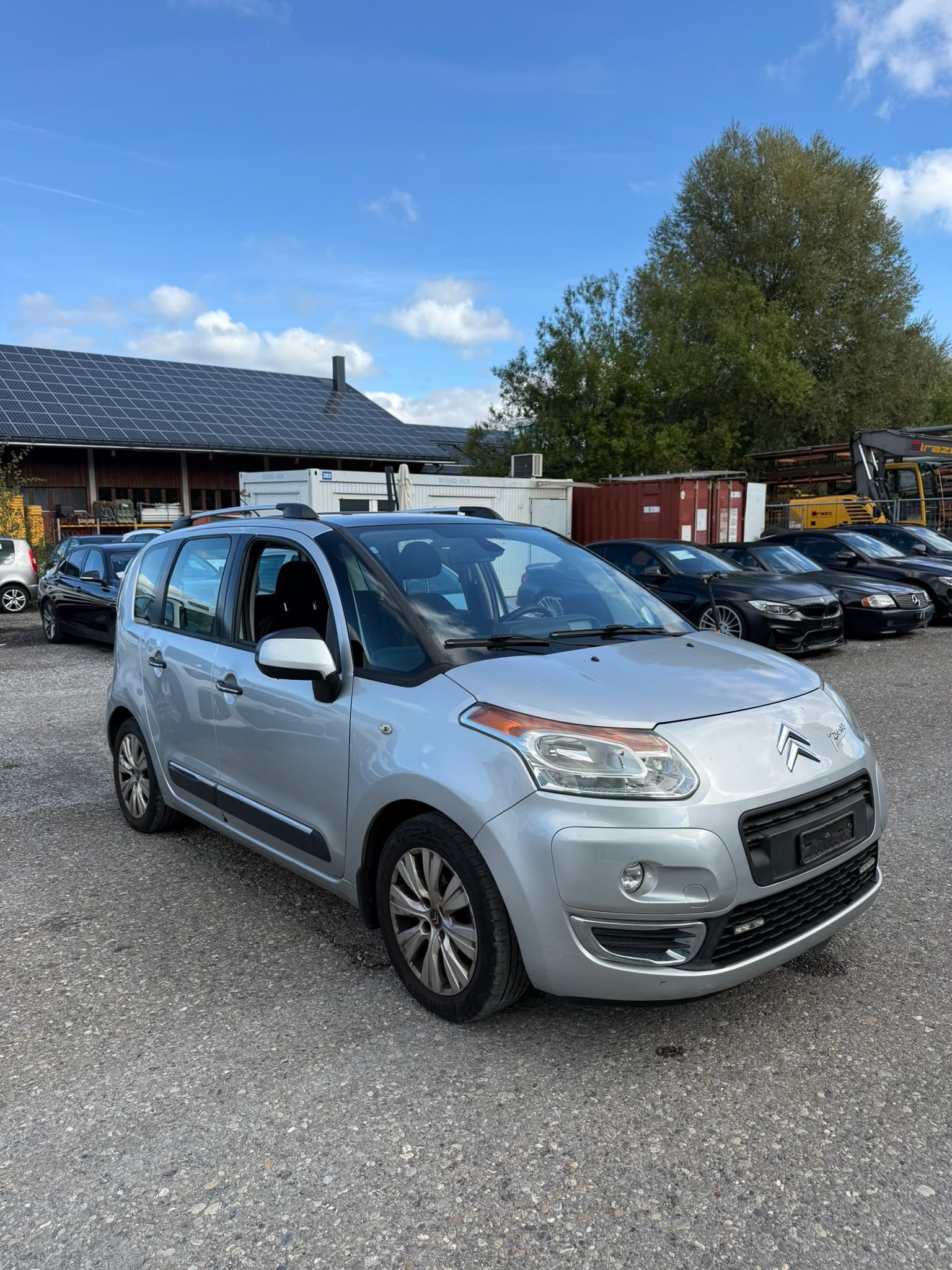 Car photo